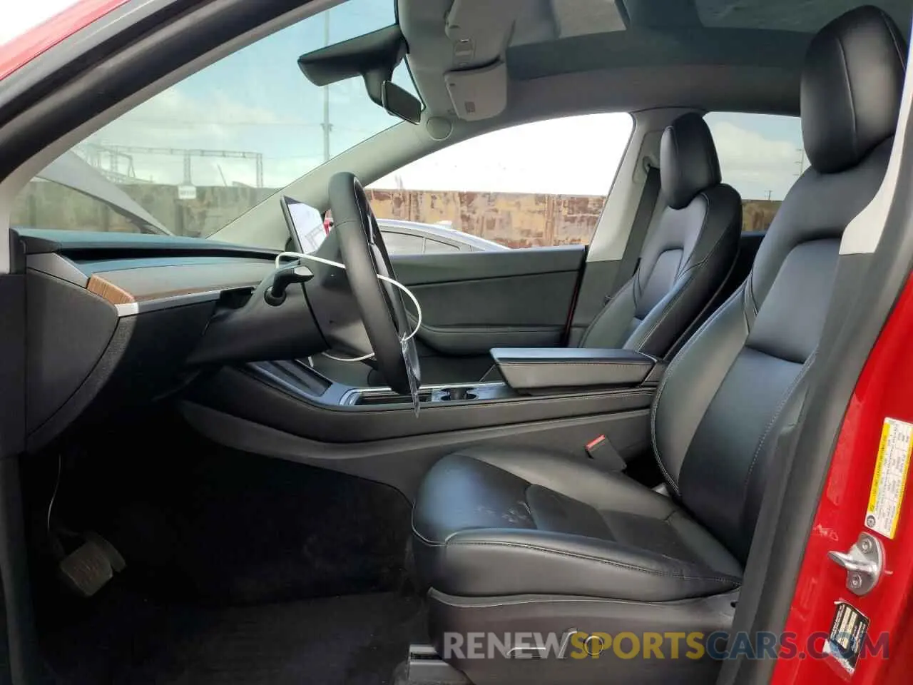 7 Photograph of a damaged car 5YJYGDEEXMF217816 TESLA MODEL Y 2021