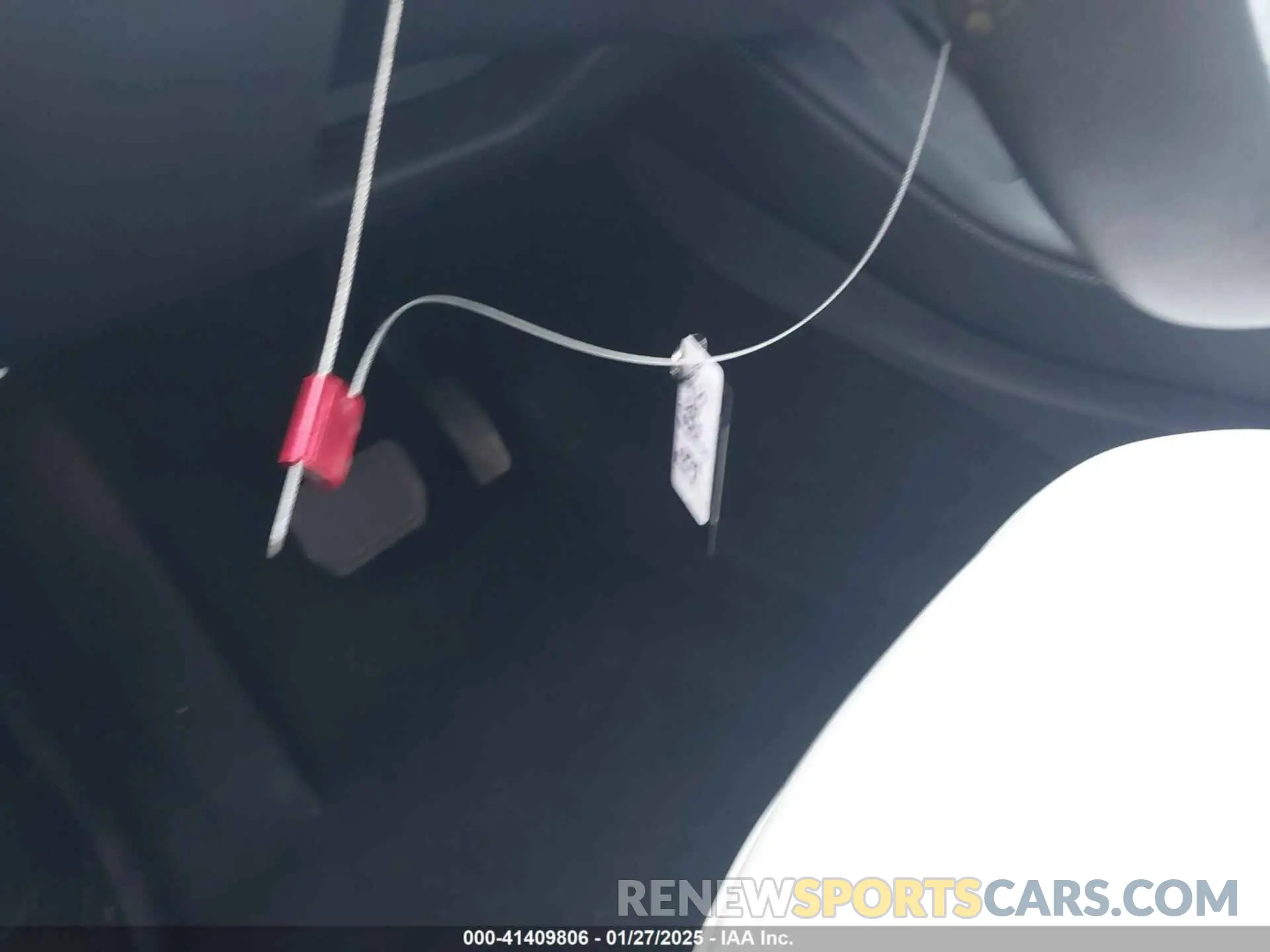 11 Photograph of a damaged car 5YJYGDEEXMF228914 TESLA MODEL Y 2021