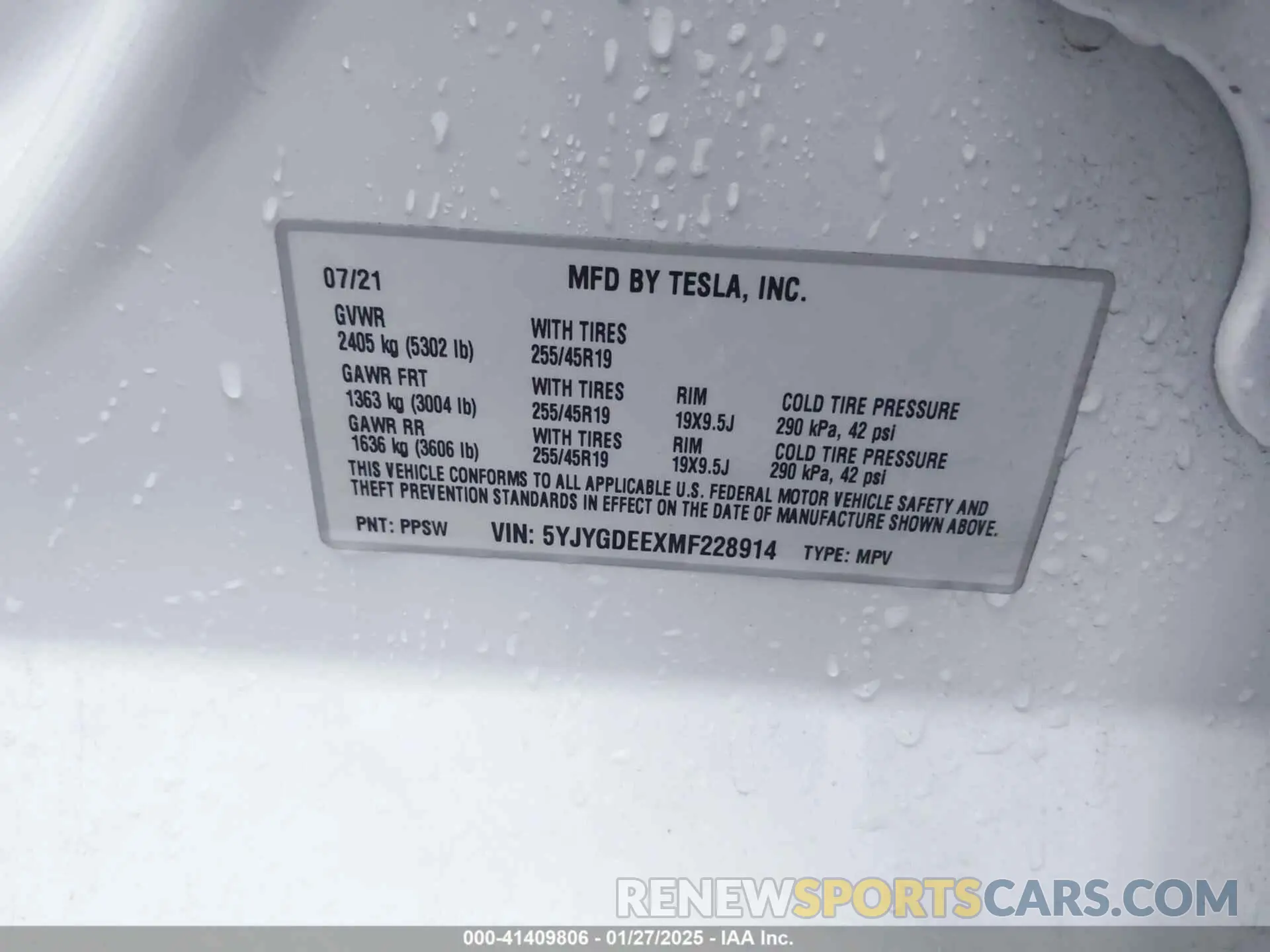 9 Photograph of a damaged car 5YJYGDEEXMF228914 TESLA MODEL Y 2021