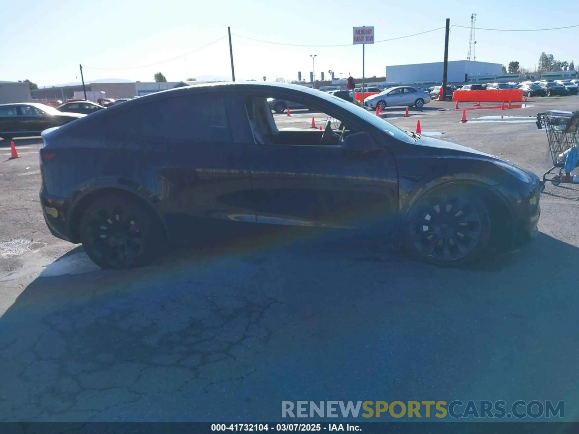 12 Photograph of a damaged car 5YJYGDEEXMF233997 TESLA MODEL Y 2021