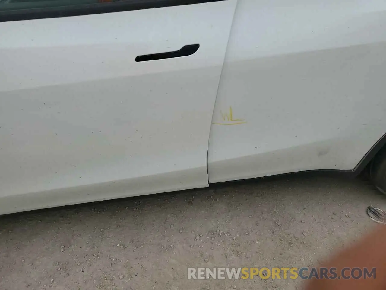 12 Photograph of a damaged car 5YJYGDEEXMF243171 TESLA MODEL Y 2021