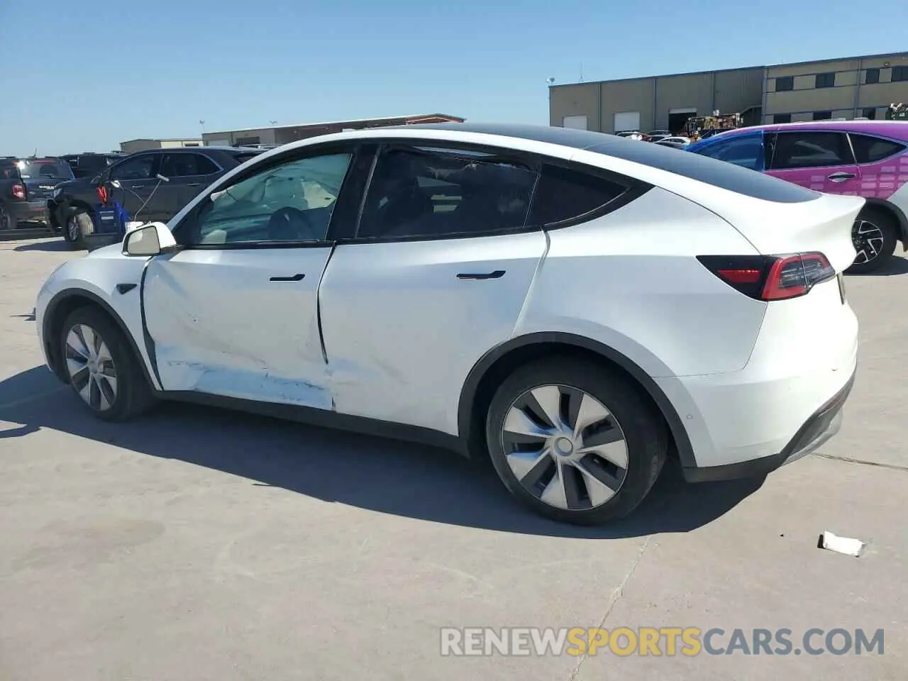 2 Photograph of a damaged car 5YJYGDEEXMF265333 TESLA MODEL Y 2021