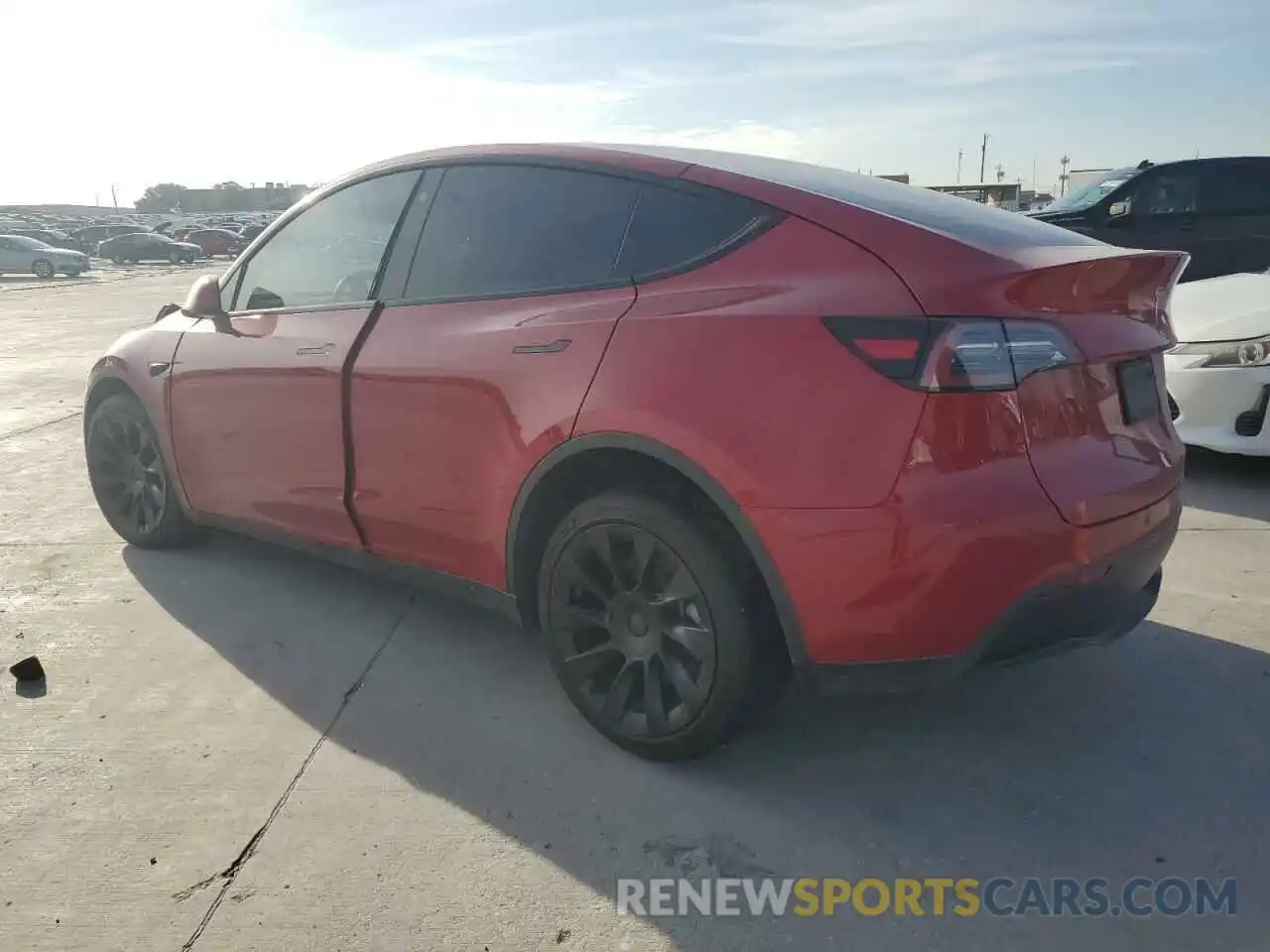 2 Photograph of a damaged car 5YJYGDEEXMF266479 TESLA MODEL Y 2021