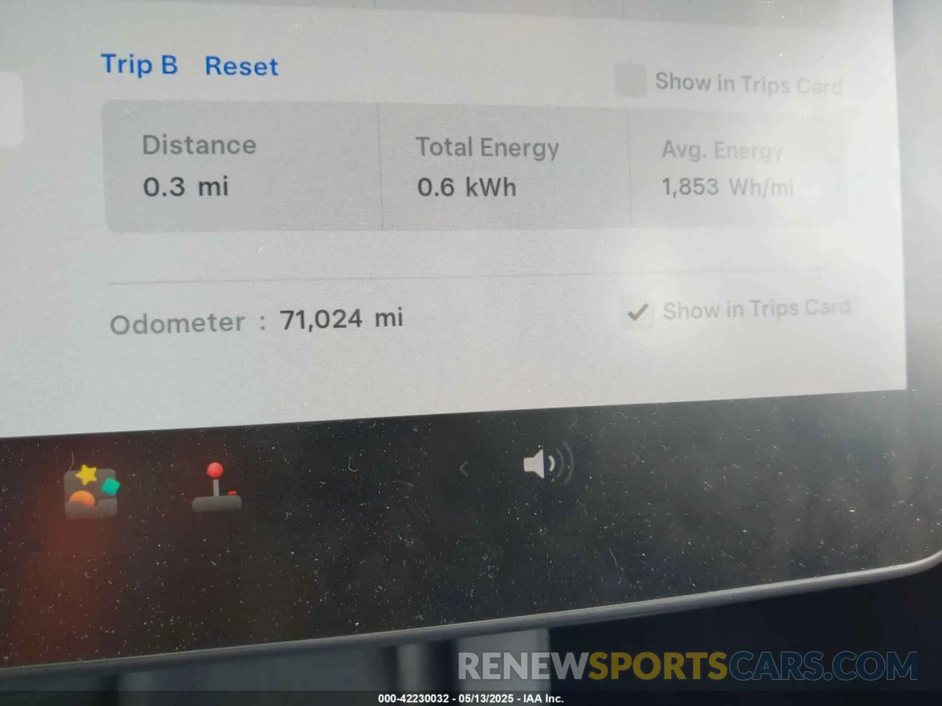 7 Photograph of a damaged car 5YJYGDEEXMF267616 TESLA MODEL Y 2021