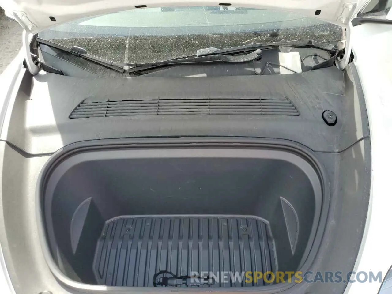 12 Photograph of a damaged car 5YJYGDEEXMF268300 TESLA MODEL Y 2021