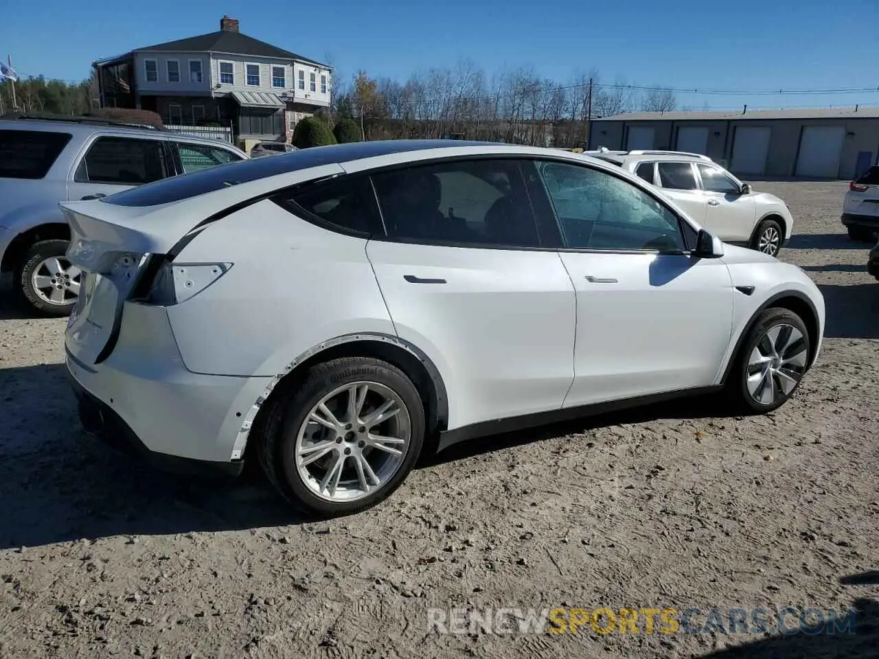 3 Photograph of a damaged car 5YJYGDEEXMF268491 TESLA MODEL Y 2021