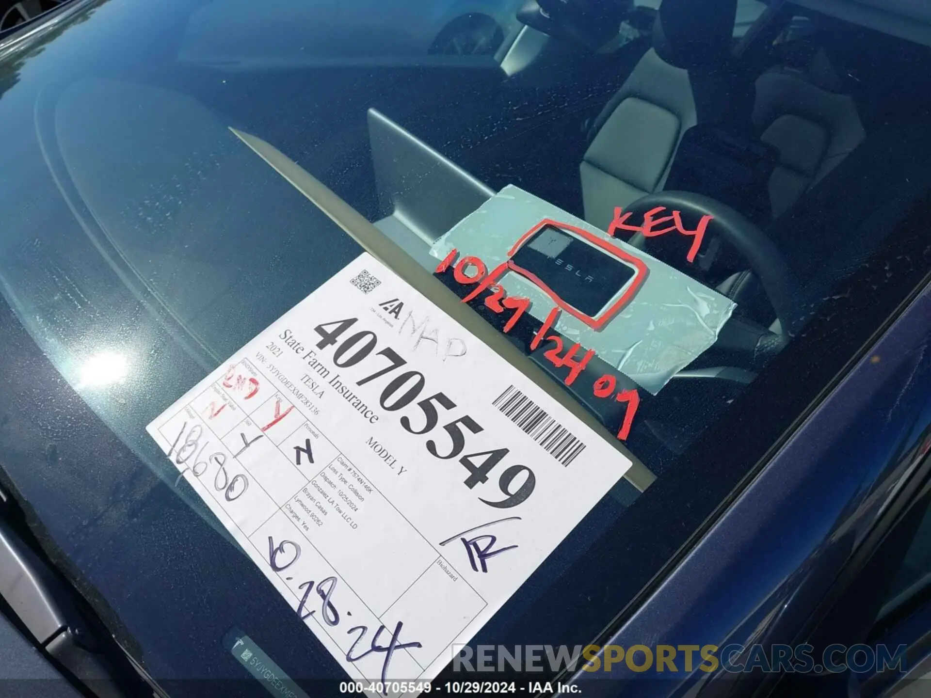 11 Photograph of a damaged car 5YJYGDEEXMF283136 TESLA MODEL Y 2021