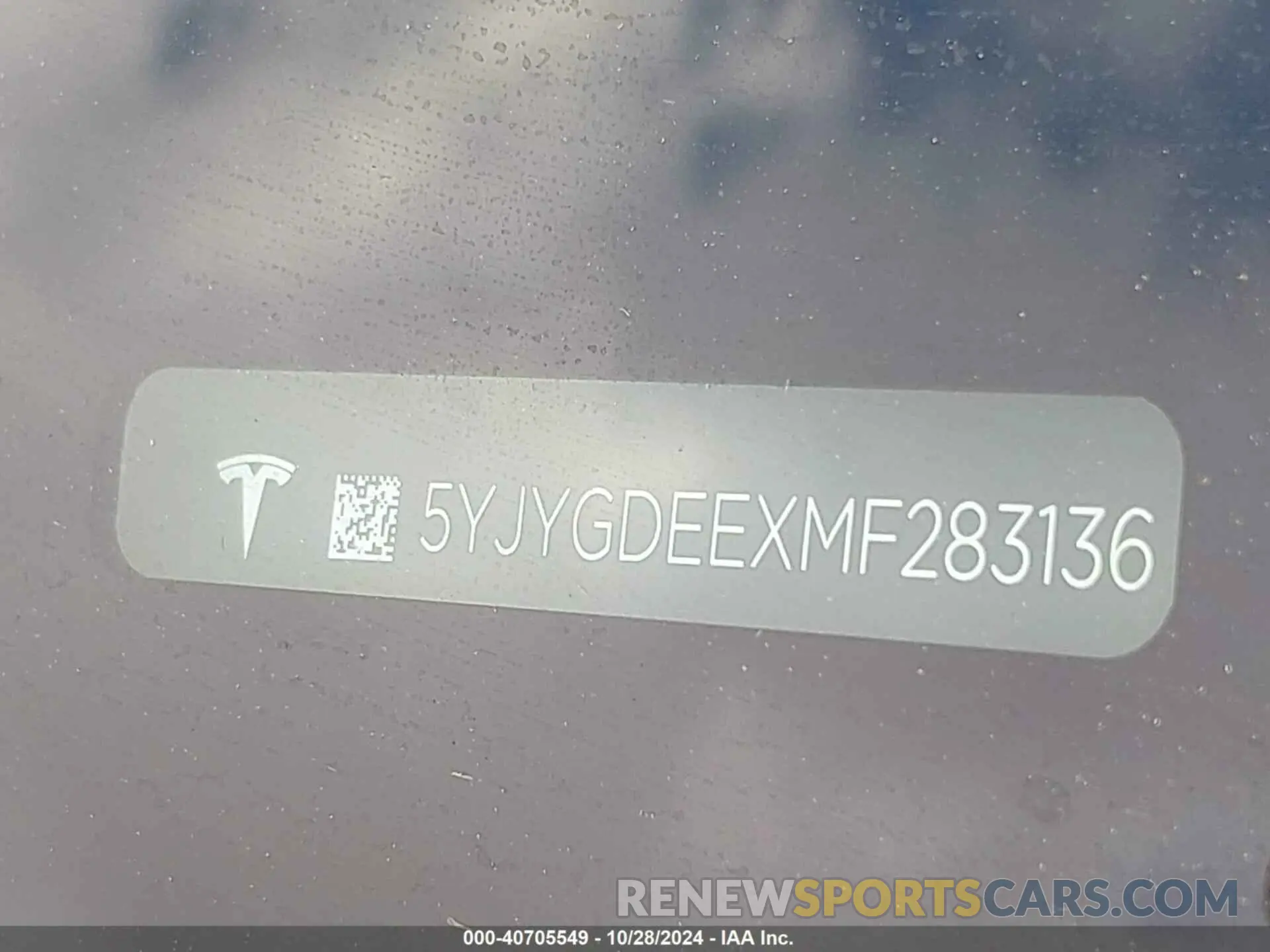 9 Photograph of a damaged car 5YJYGDEEXMF283136 TESLA MODEL Y 2021