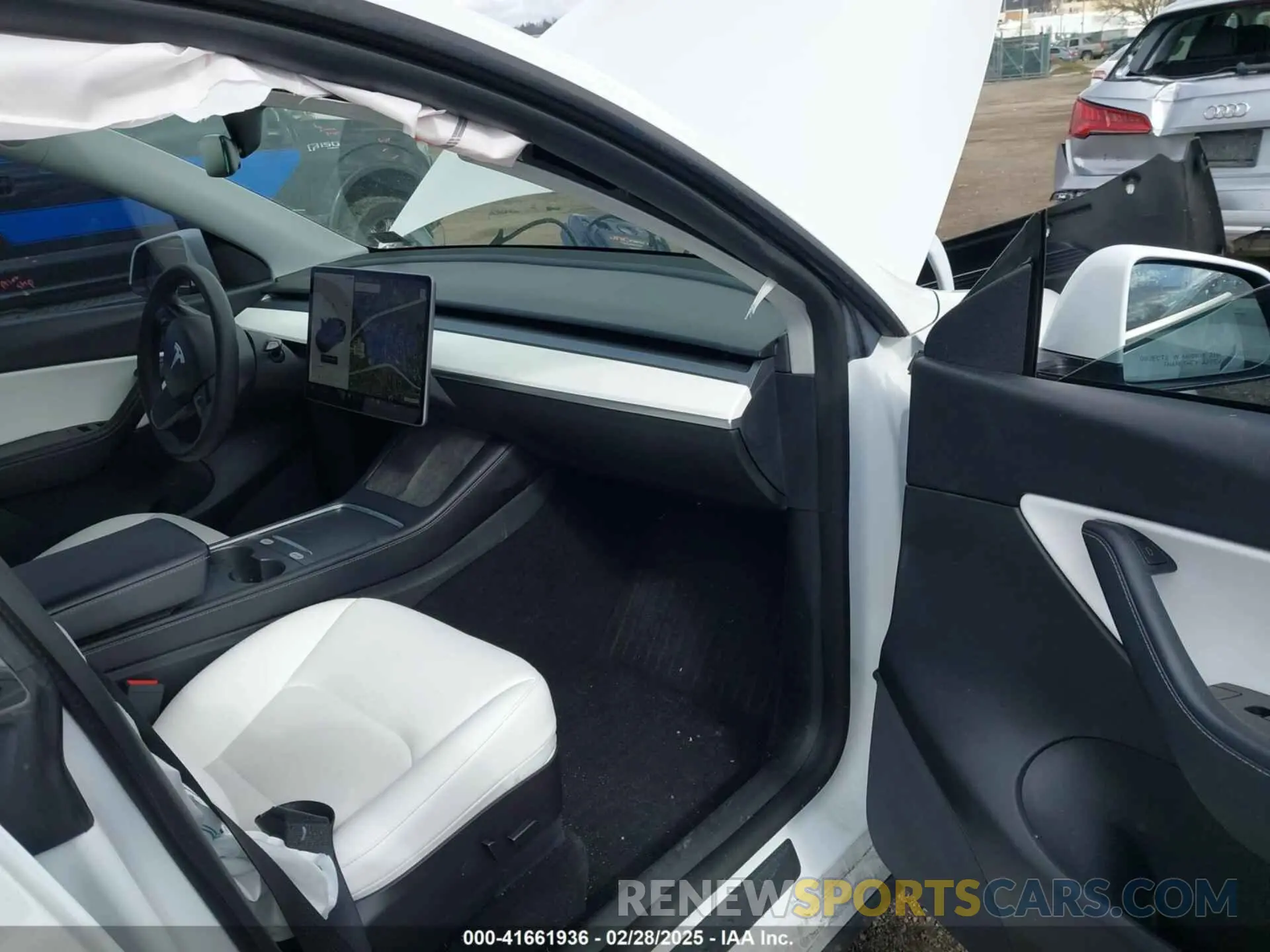 5 Photograph of a damaged car 5YJYGDEEXMF283914 TESLA MODEL Y 2021