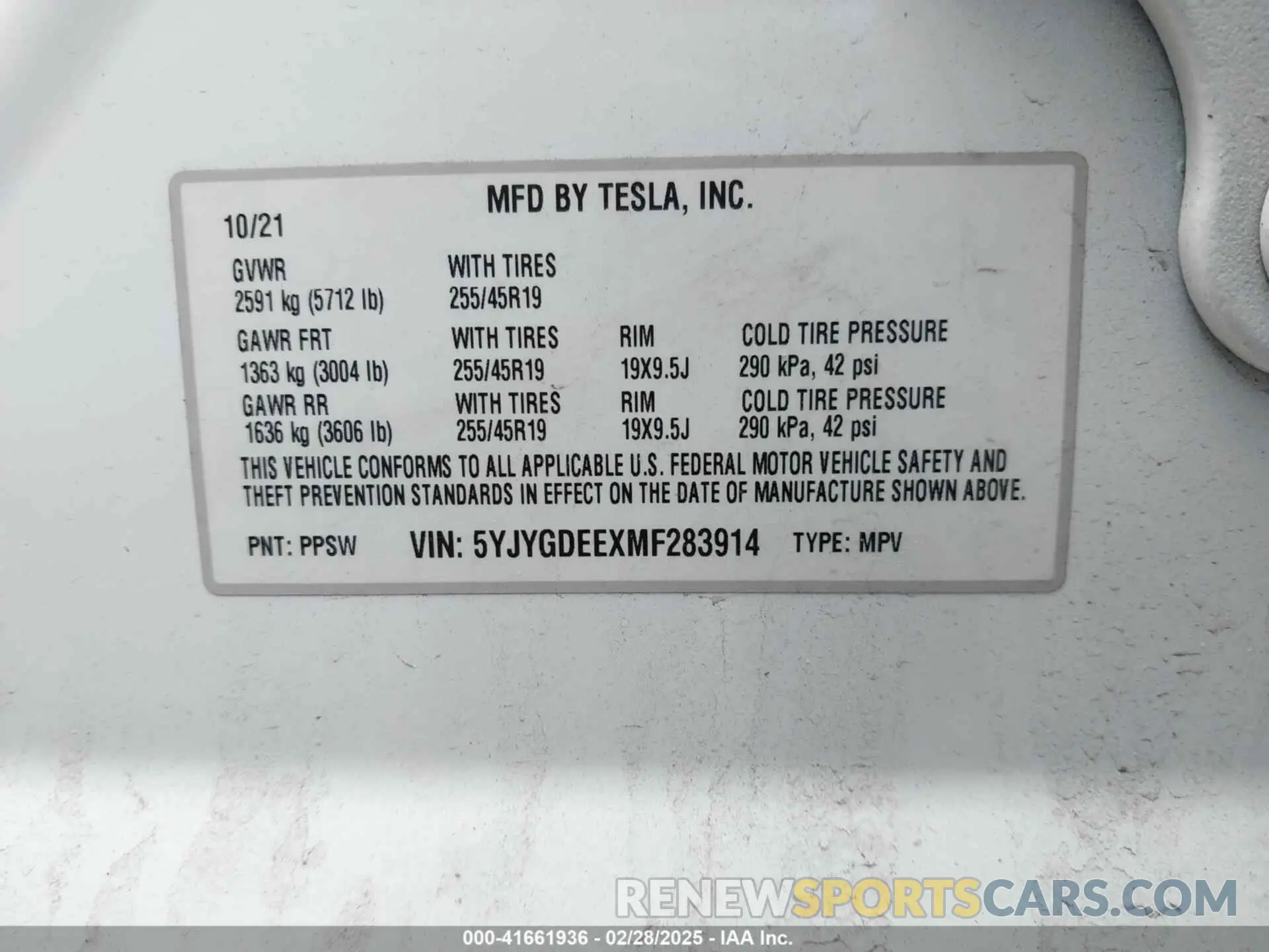9 Photograph of a damaged car 5YJYGDEEXMF283914 TESLA MODEL Y 2021