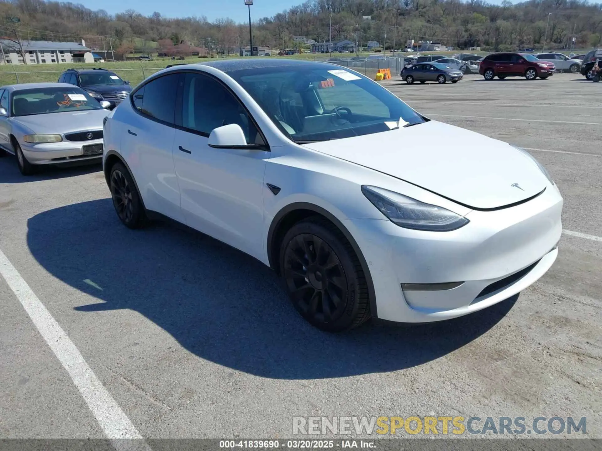 1 Photograph of a damaged car 5YJYGDEEXMF304096 TESLA MODEL Y 2021