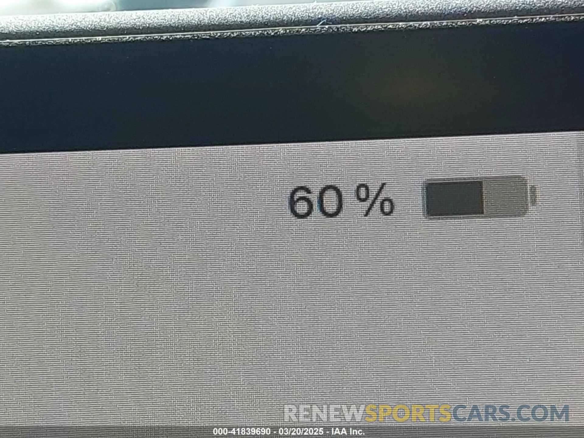 18 Photograph of a damaged car 5YJYGDEEXMF304096 TESLA MODEL Y 2021