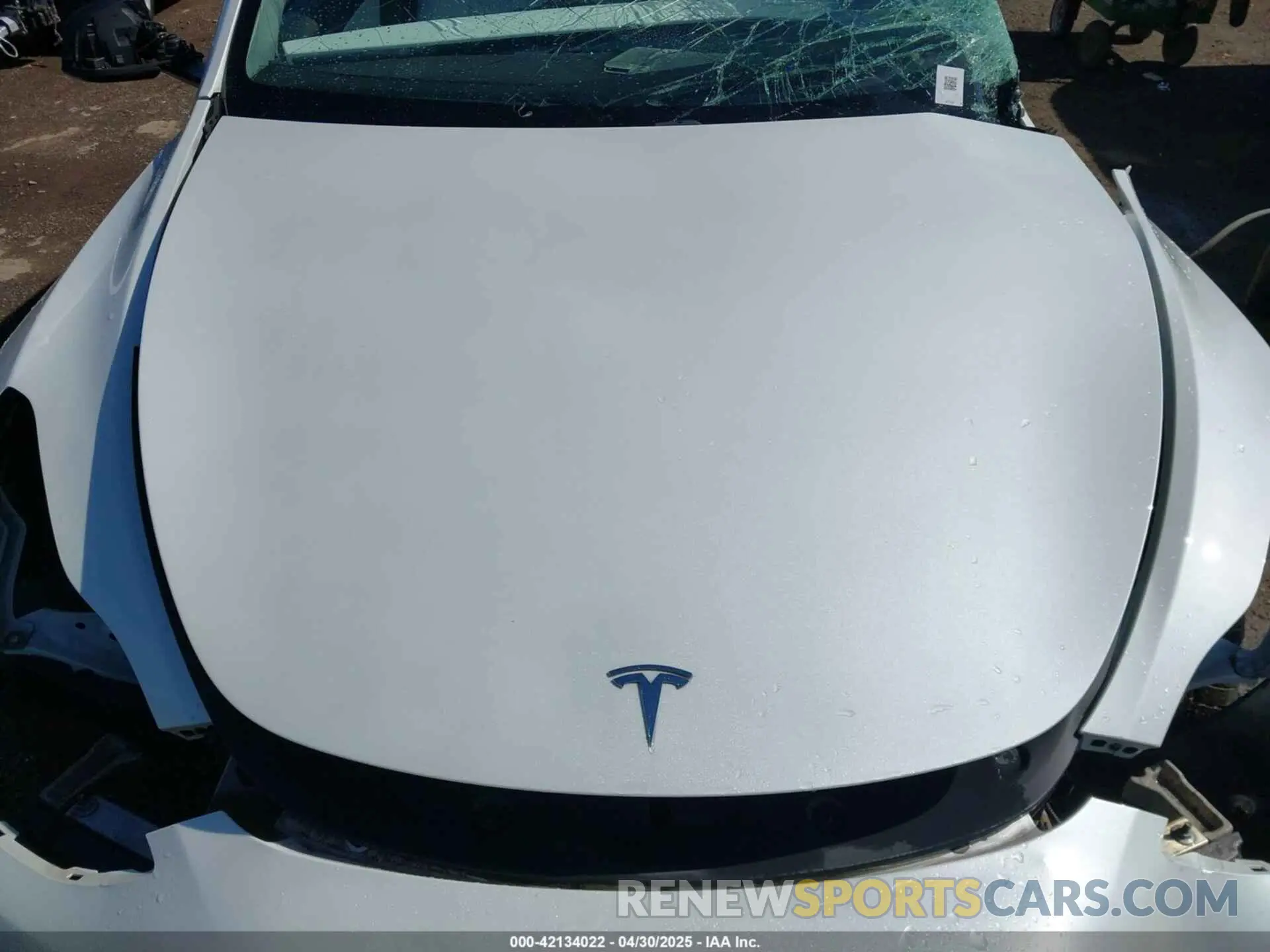 10 Photograph of a damaged car 5YJYGDEF0MF076263 TESLA MODEL Y 2021