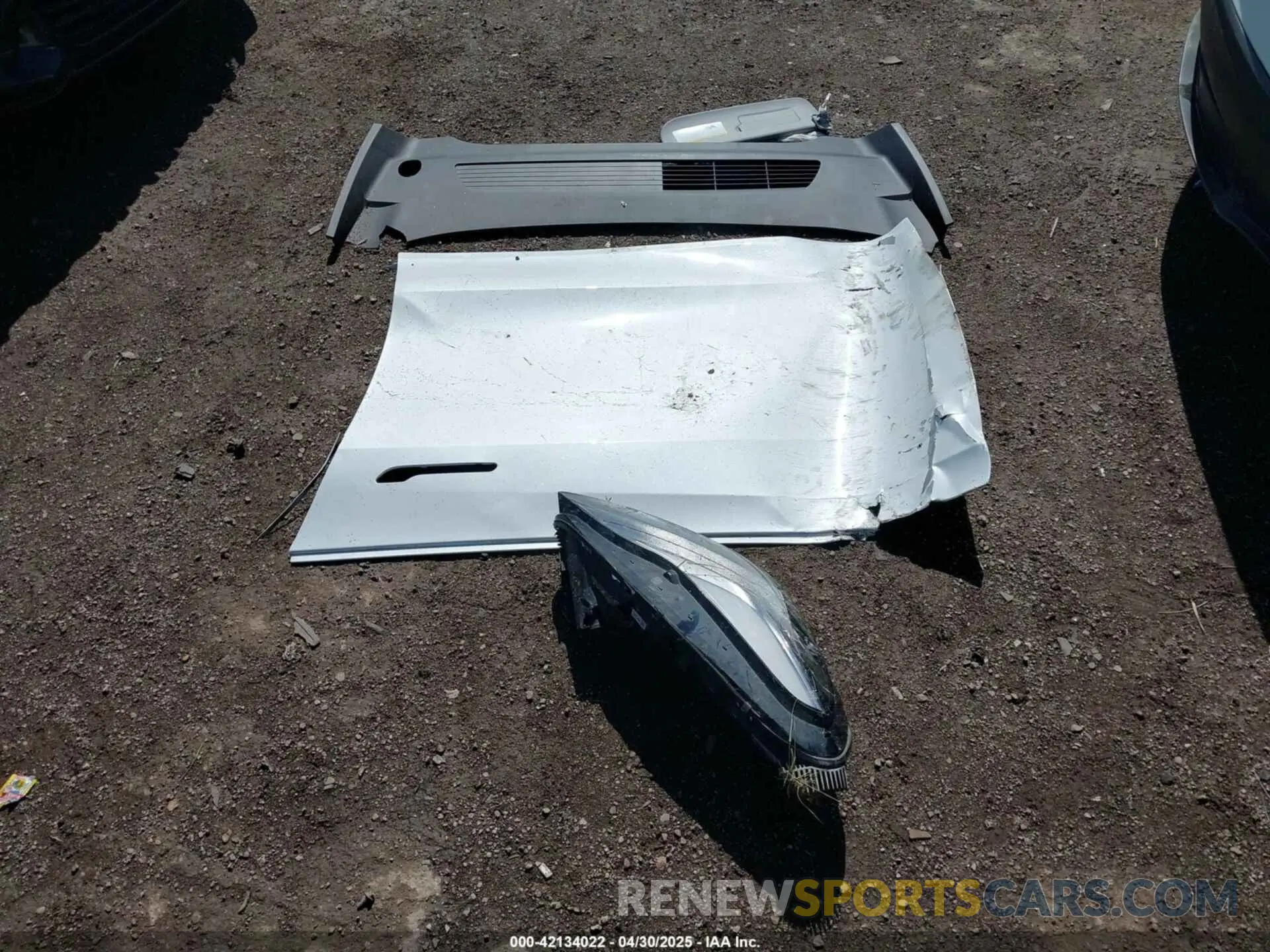 12 Photograph of a damaged car 5YJYGDEF0MF076263 TESLA MODEL Y 2021
