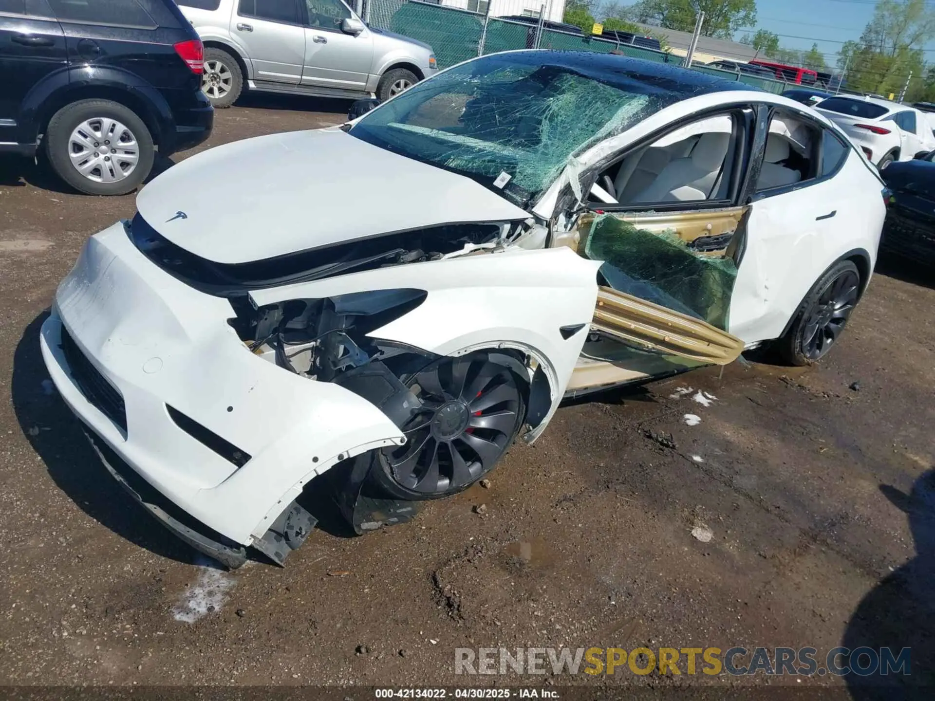 2 Photograph of a damaged car 5YJYGDEF0MF076263 TESLA MODEL Y 2021