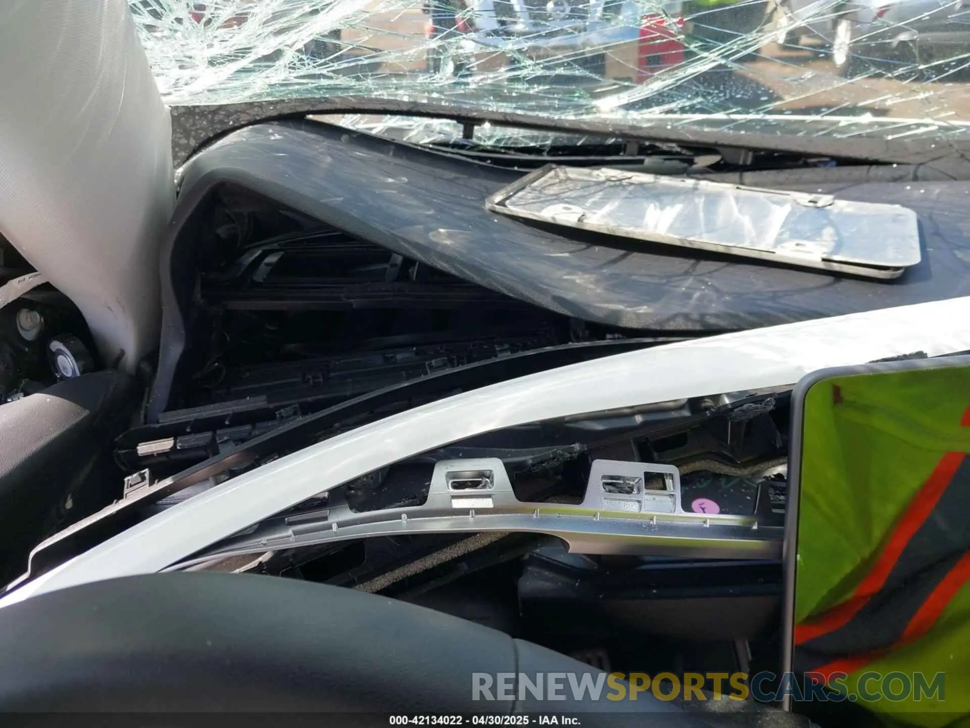 7 Photograph of a damaged car 5YJYGDEF0MF076263 TESLA MODEL Y 2021