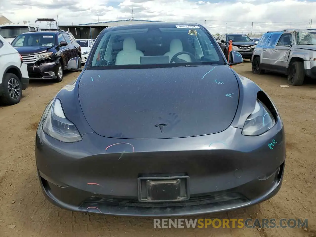 5 Photograph of a damaged car 5YJYGDEF0MF137692 TESLA MODEL Y 2021
