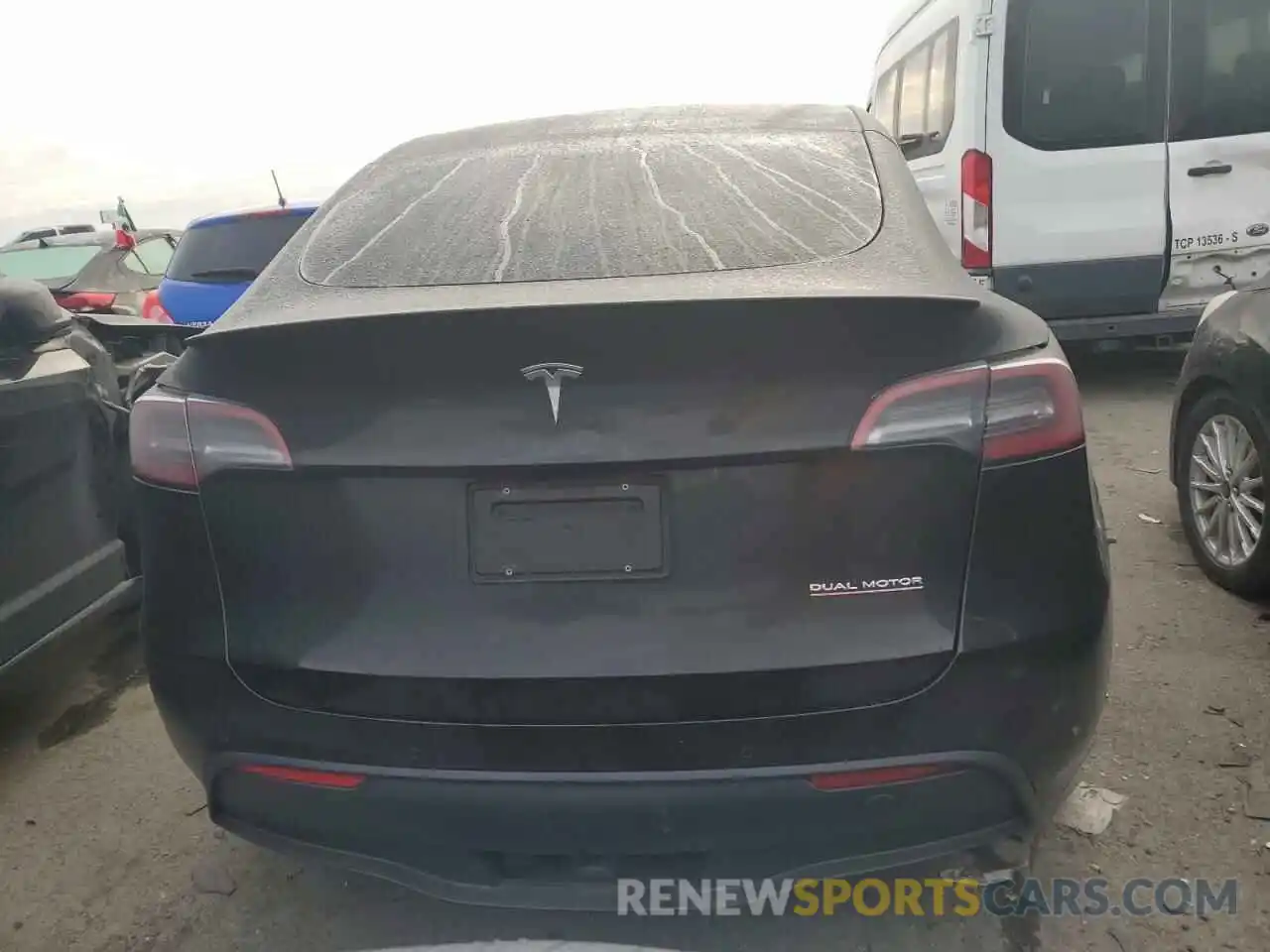 6 Photograph of a damaged car 5YJYGDEF0MF157618 TESLA MODEL Y 2021