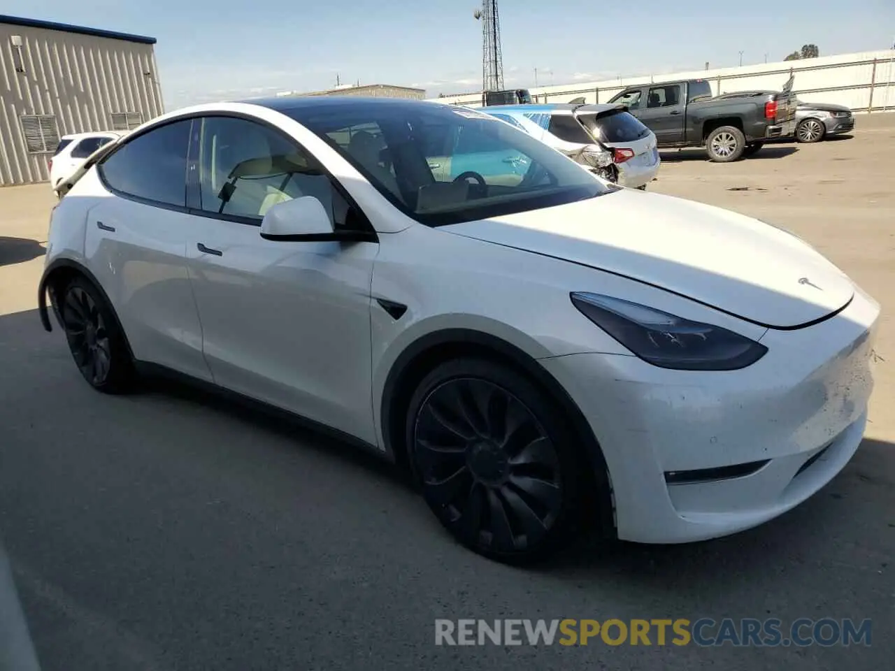 4 Photograph of a damaged car 5YJYGDEF0MF196970 TESLA MODEL Y 2021