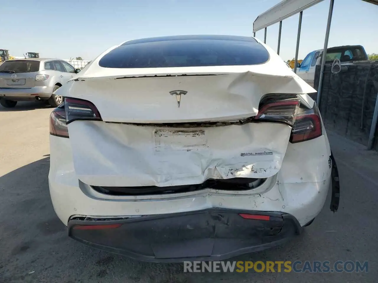 6 Photograph of a damaged car 5YJYGDEF0MF196970 TESLA MODEL Y 2021