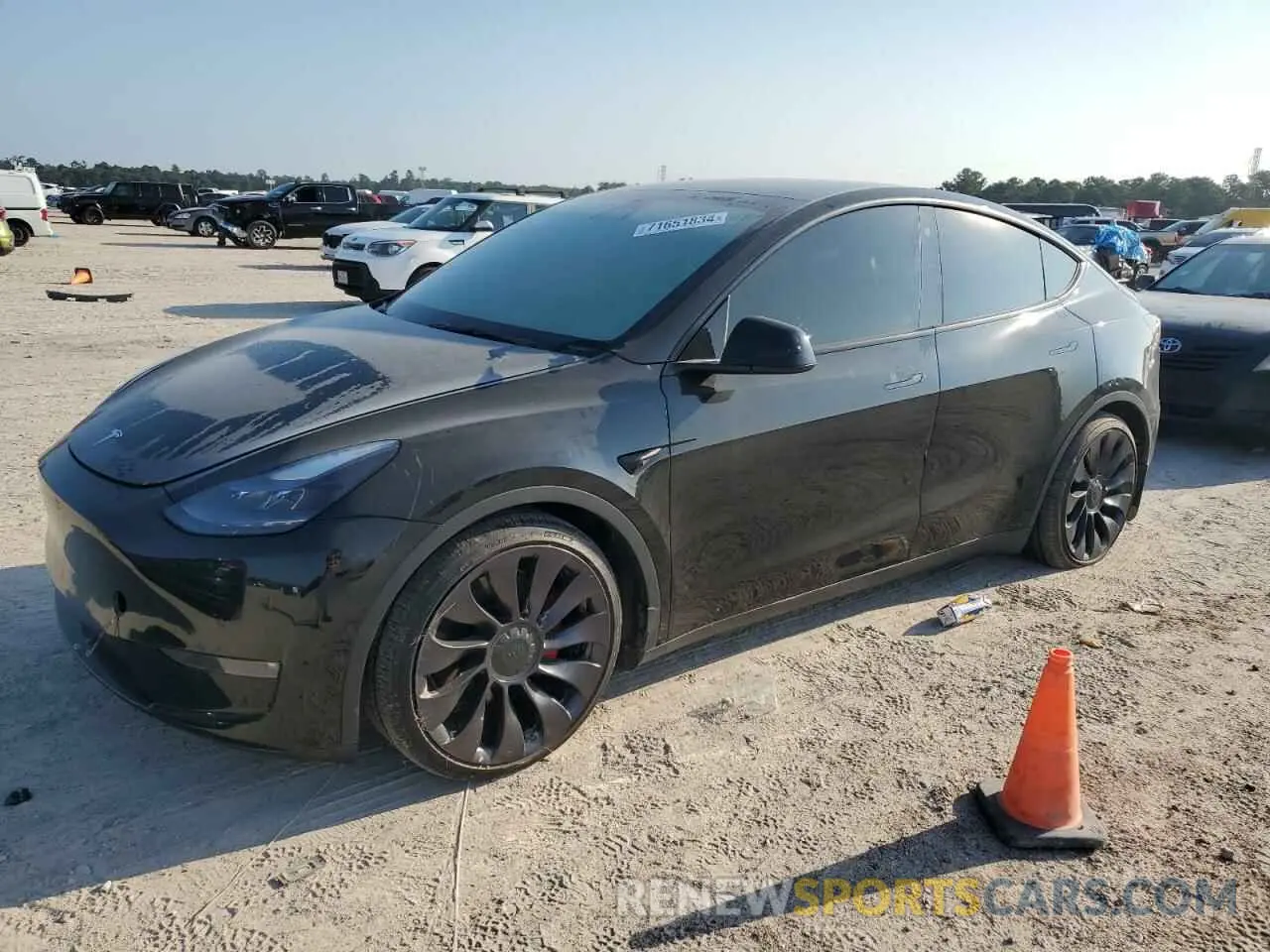 1 Photograph of a damaged car 5YJYGDEF0MF239915 TESLA MODEL Y 2021