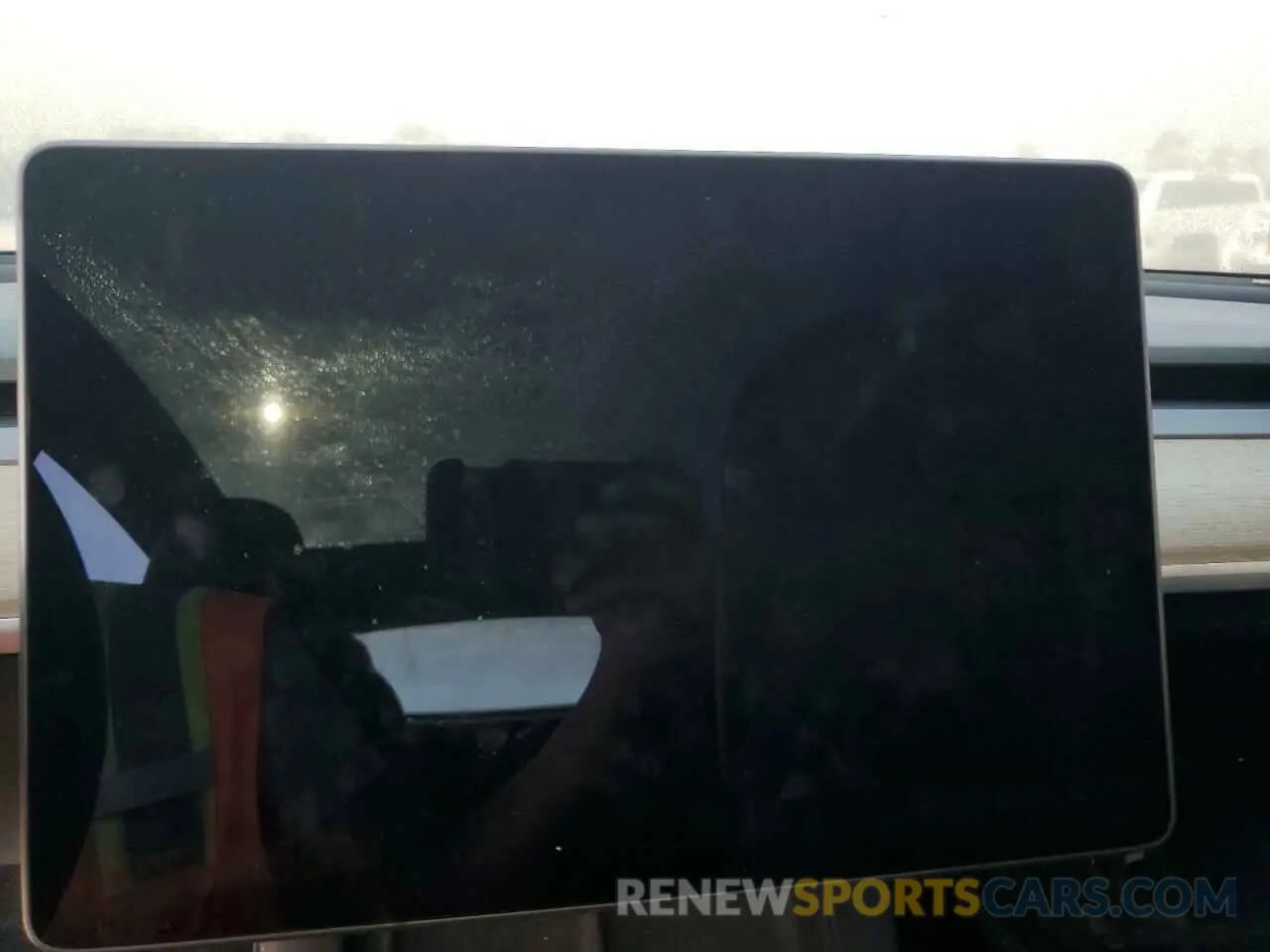 9 Photograph of a damaged car 5YJYGDEF0MF239915 TESLA MODEL Y 2021