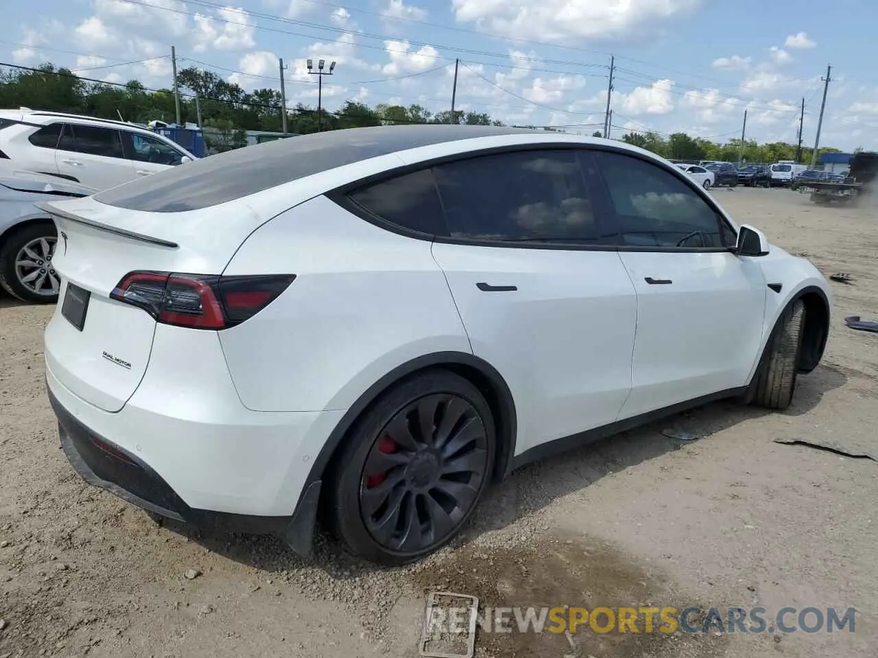3 Photograph of a damaged car 5YJYGDEF0MF239929 TESLA MODEL Y 2021