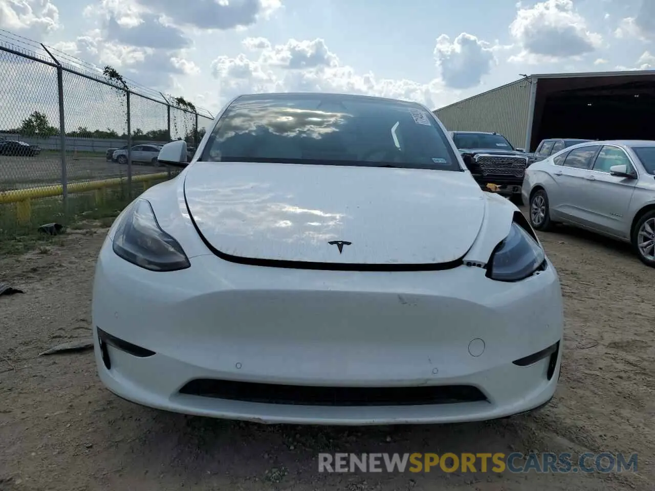 5 Photograph of a damaged car 5YJYGDEF0MF239929 TESLA MODEL Y 2021