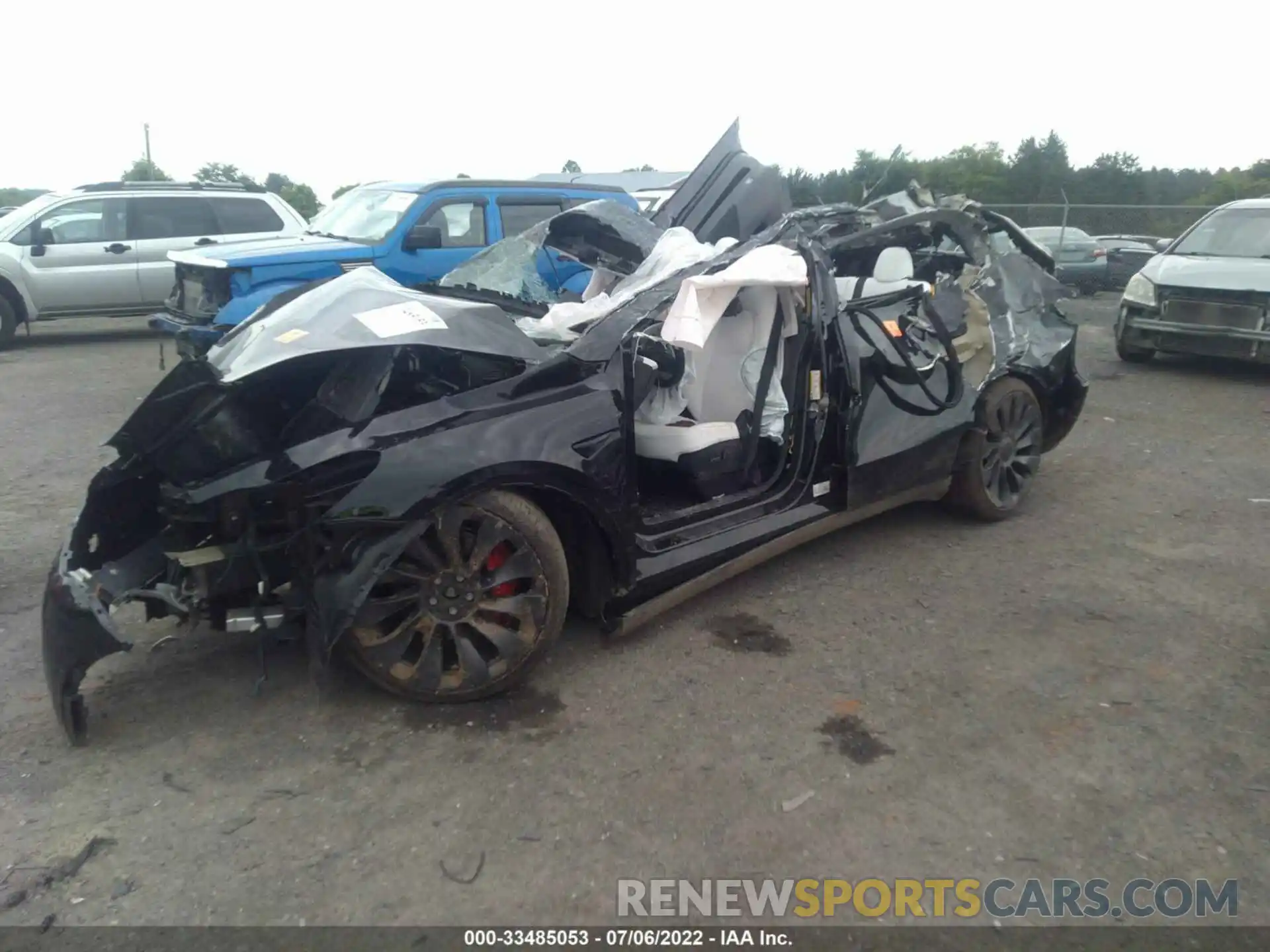 2 Photograph of a damaged car 5YJYGDEF0MF263440 TESLA MODEL Y 2021