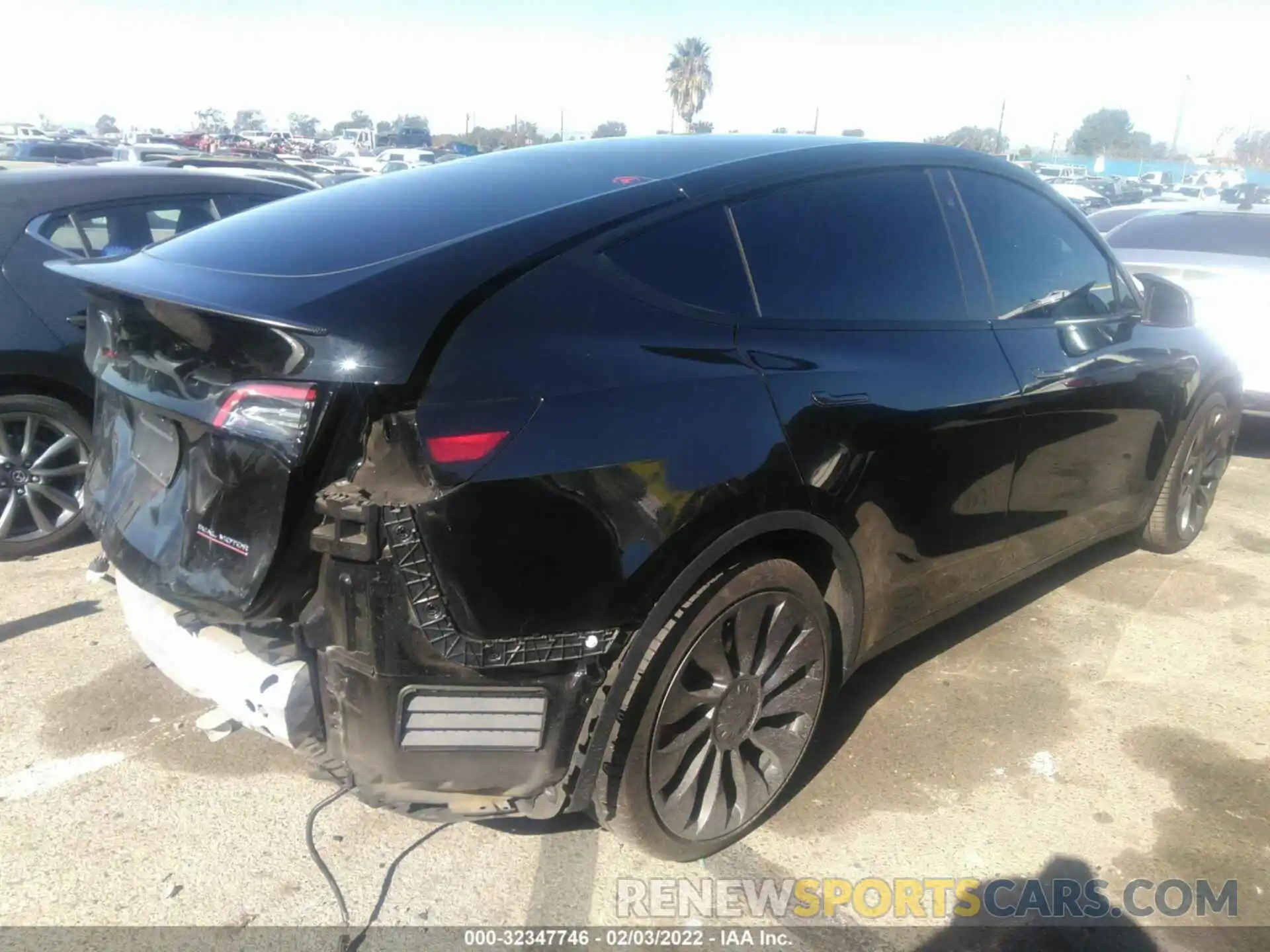 4 Photograph of a damaged car 5YJYGDEF0MF264104 TESLA MODEL Y 2021