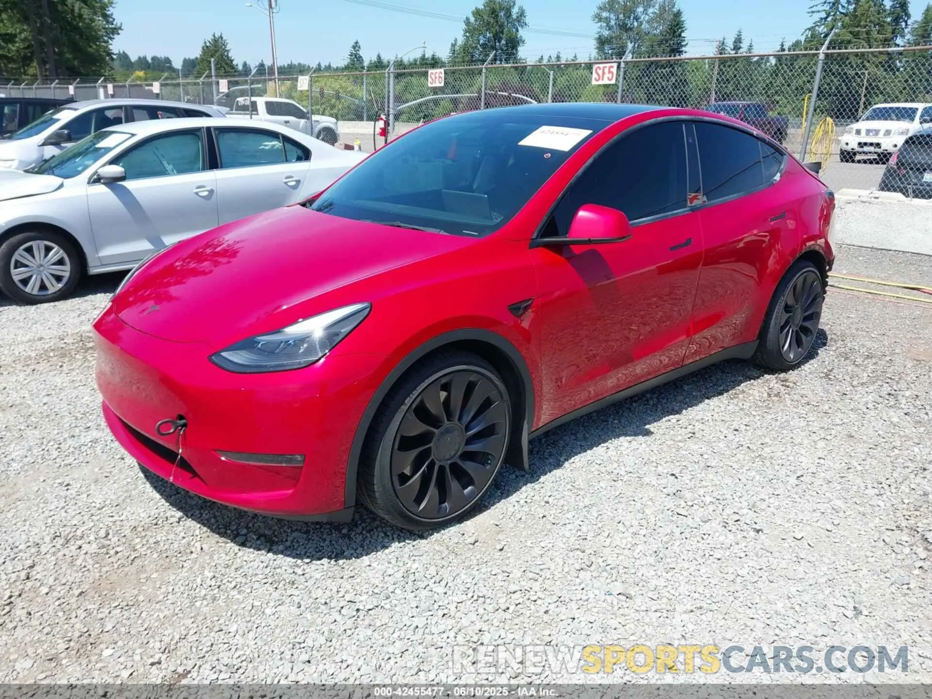2 Photograph of a damaged car 5YJYGDEF0MF268010 TESLA MODEL Y 2021