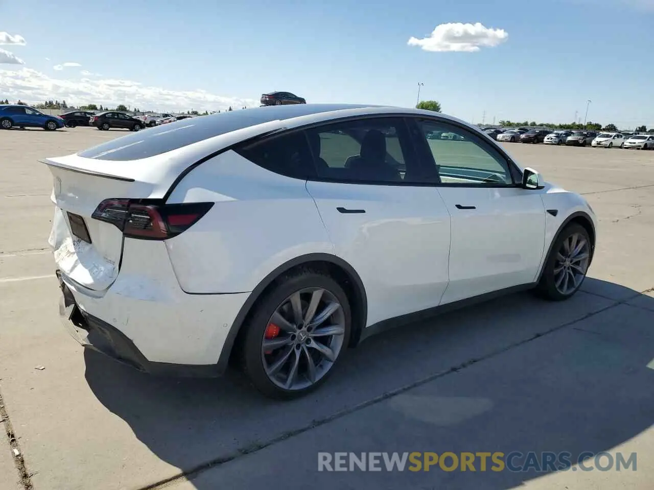 3 Photograph of a damaged car 5YJYGDEF0MF277709 TESLA MODEL Y 2021