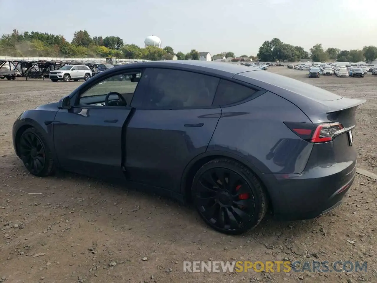 2 Photograph of a damaged car 5YJYGDEF1MF072108 TESLA MODEL Y 2021