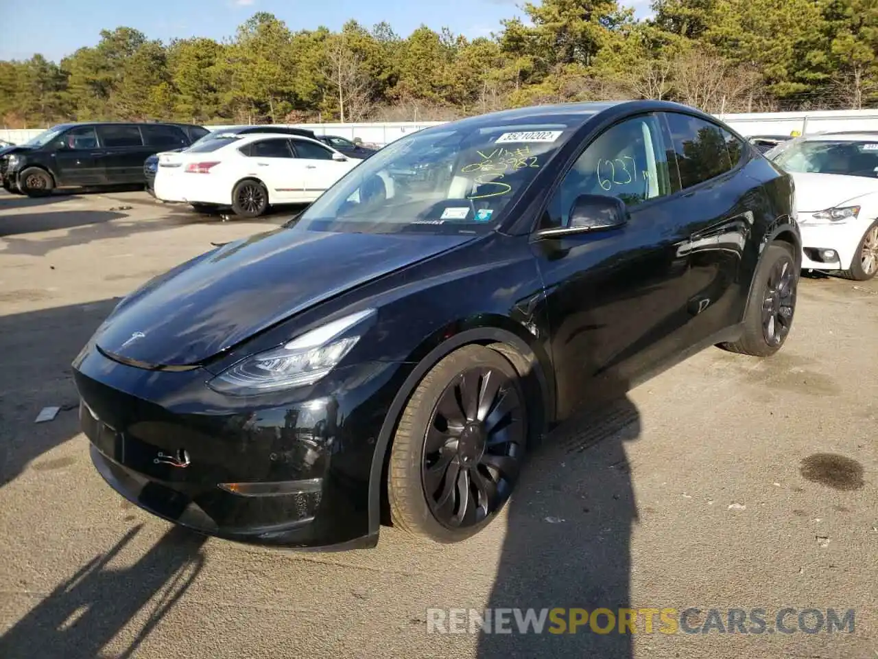 2 Photograph of a damaged car 5YJYGDEF1MF083982 TESLA MODEL Y 2021