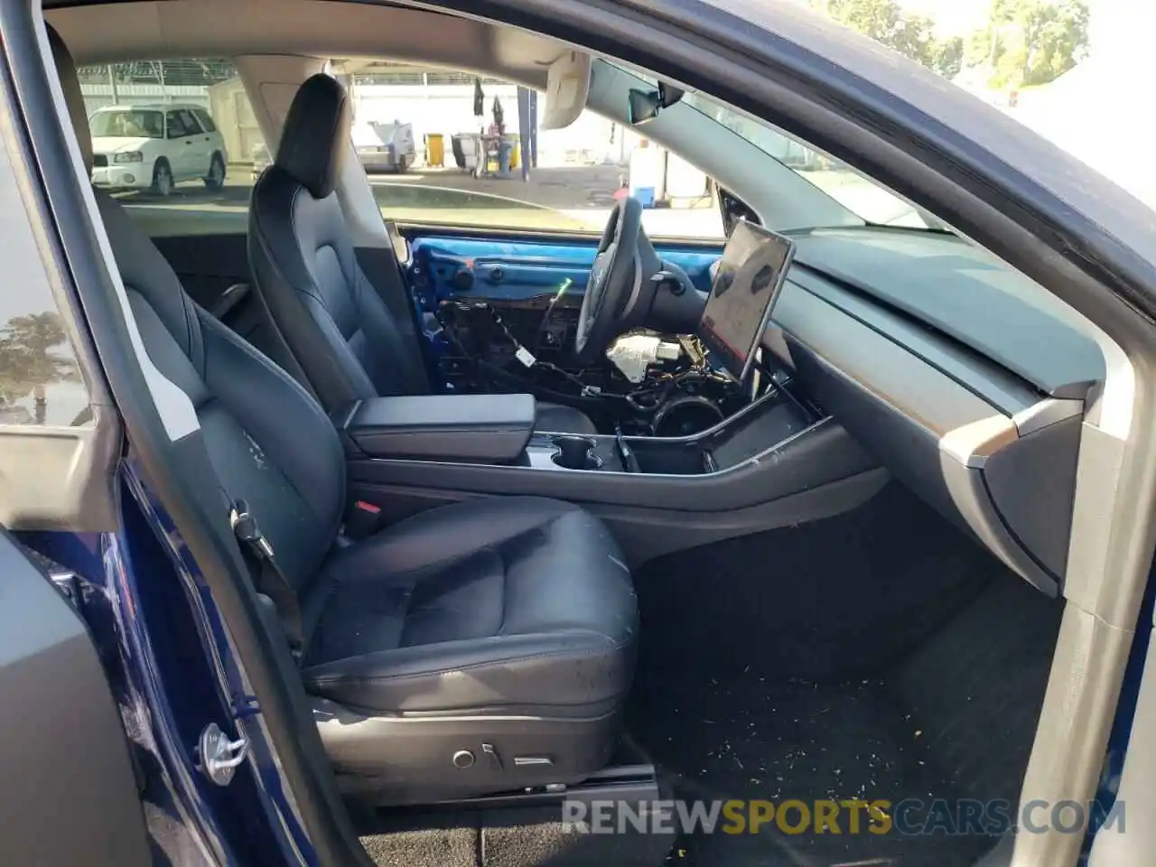 5 Photograph of a damaged car 5YJYGDEF1MF098031 TESLA MODEL Y 2021