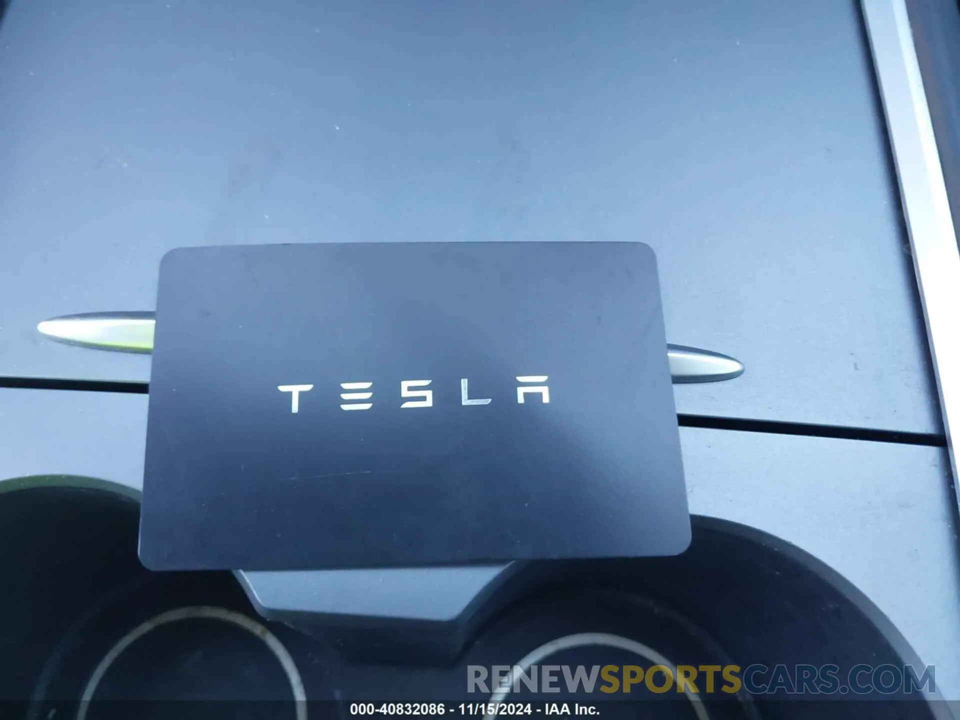 11 Photograph of a damaged car 5YJYGDEF1MF189462 TESLA MODEL Y 2021