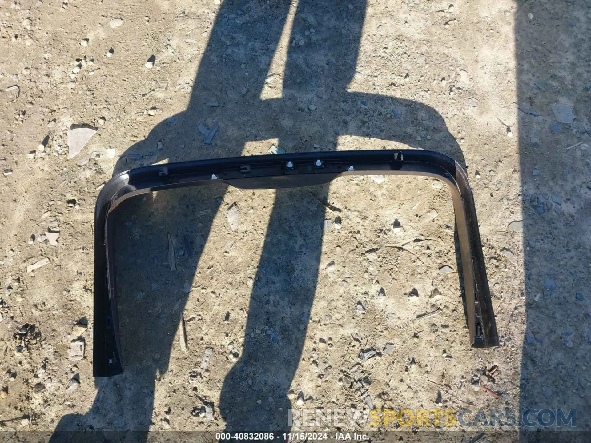 12 Photograph of a damaged car 5YJYGDEF1MF189462 TESLA MODEL Y 2021