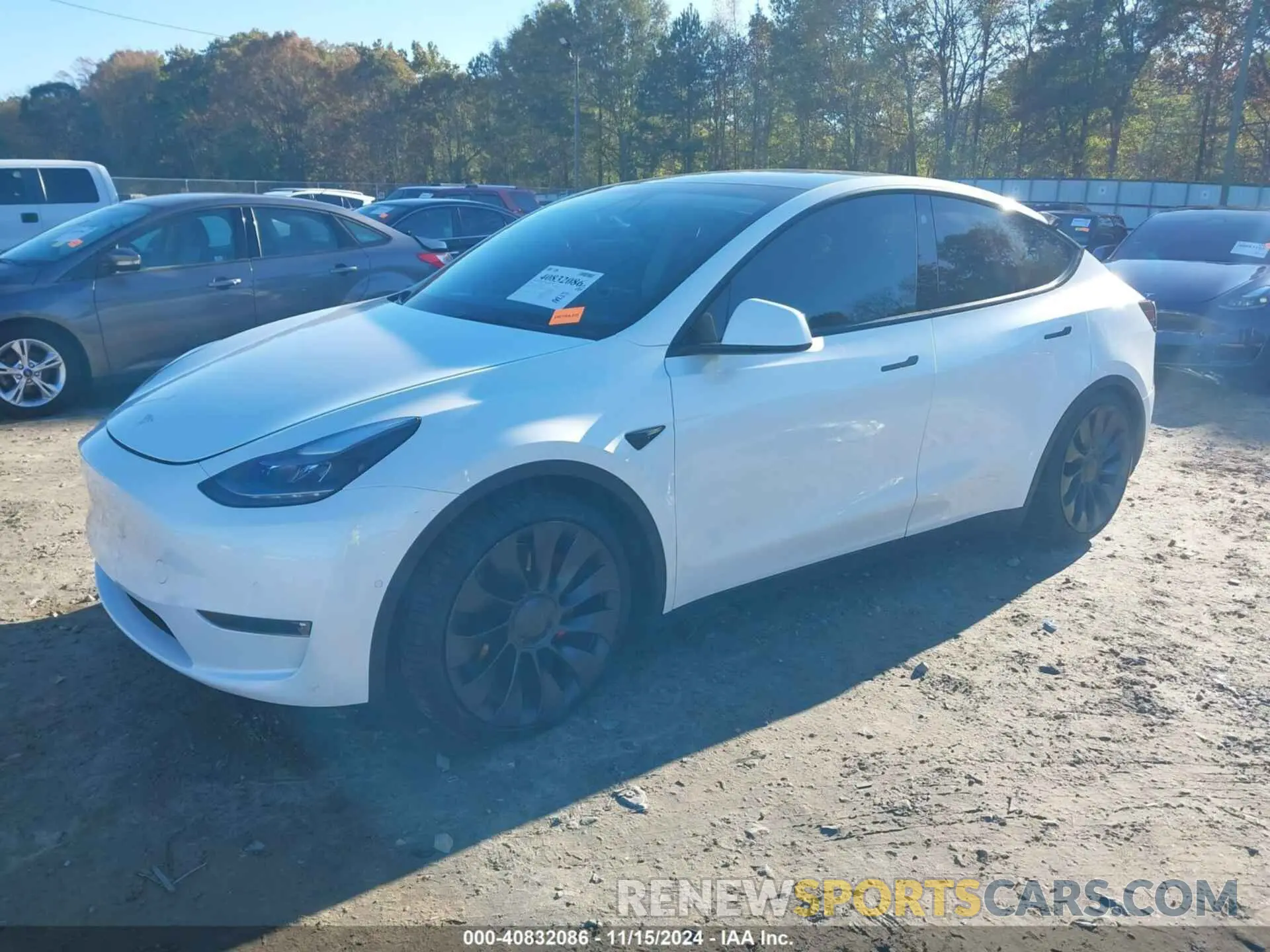 2 Photograph of a damaged car 5YJYGDEF1MF189462 TESLA MODEL Y 2021