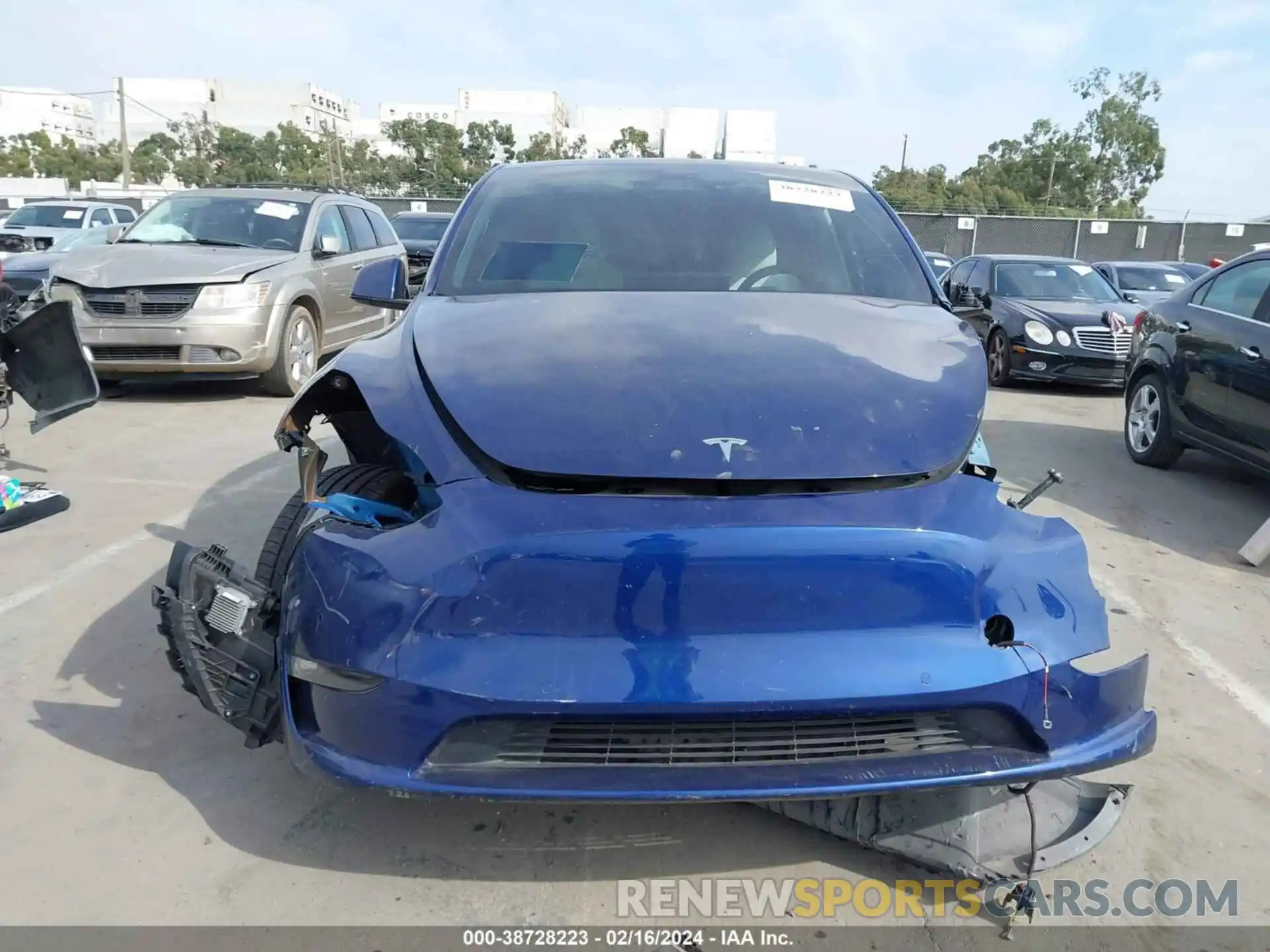 10 Photograph of a damaged car 5YJYGDEF1MF194709 TESLA MODEL Y 2021