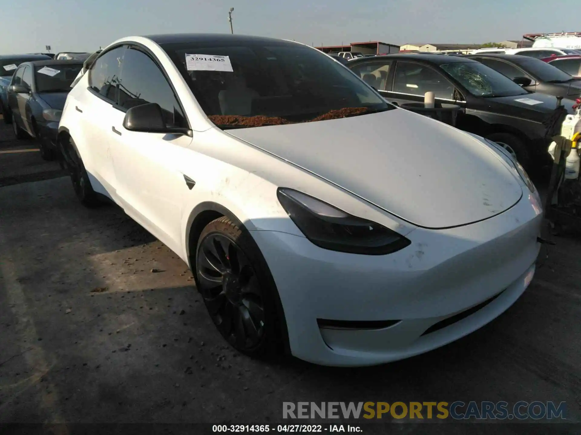 1 Photograph of a damaged car 5YJYGDEF1MF215879 TESLA MODEL Y 2021