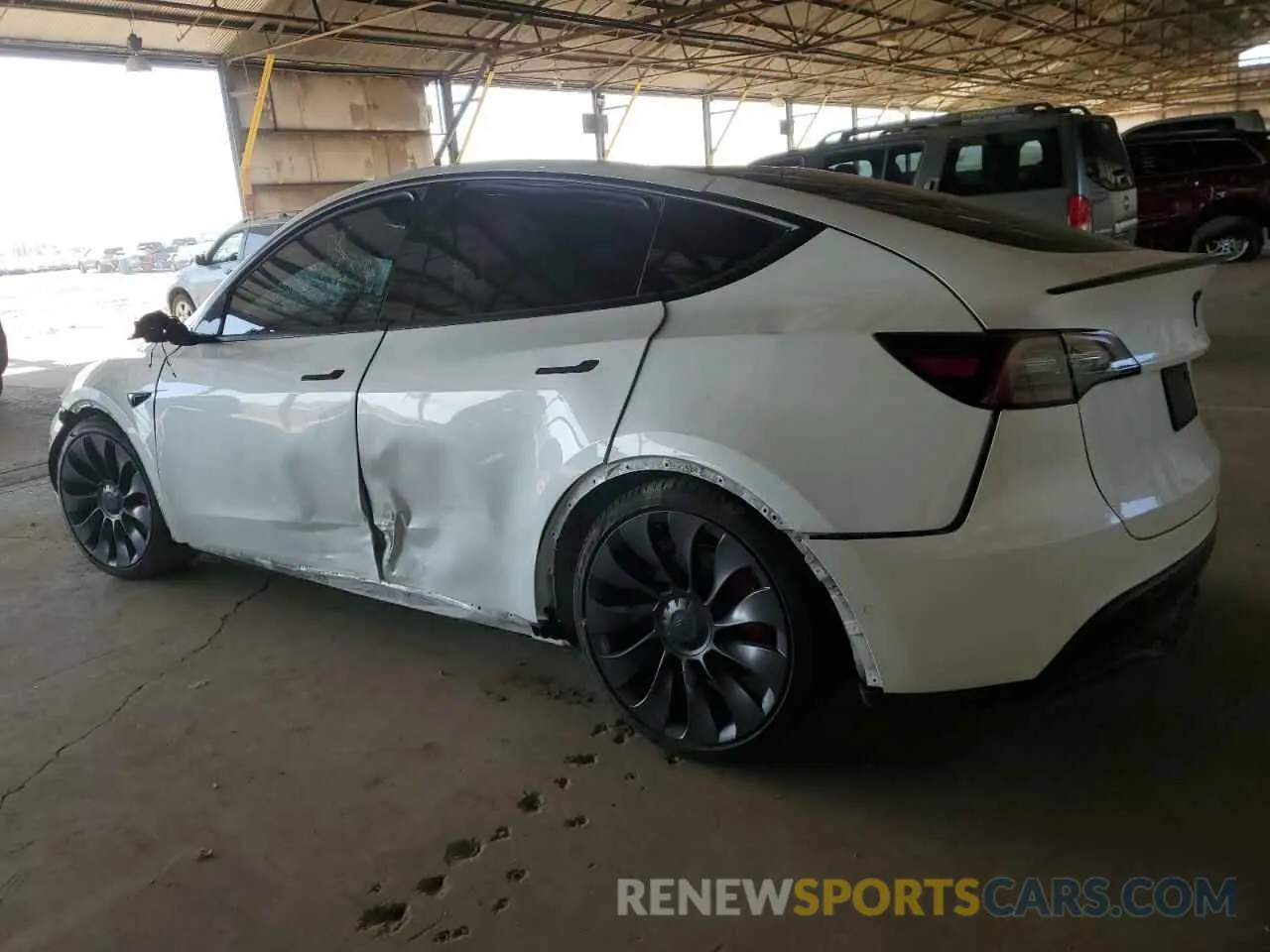 2 Photograph of a damaged car 5YJYGDEF1MF244573 TESLA MODEL Y 2021