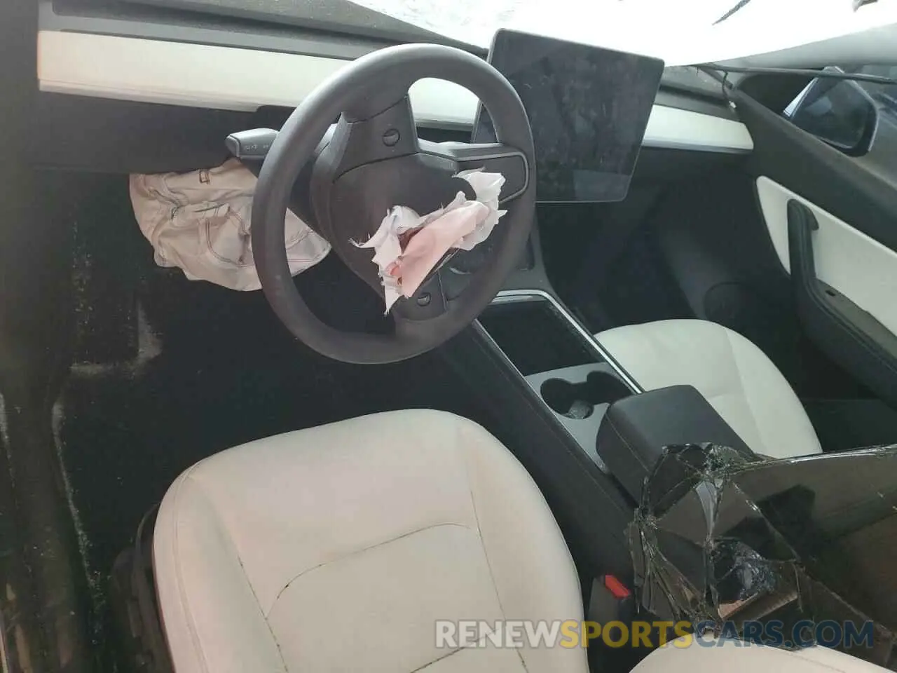 8 Photograph of a damaged car 5YJYGDEF1MF244573 TESLA MODEL Y 2021