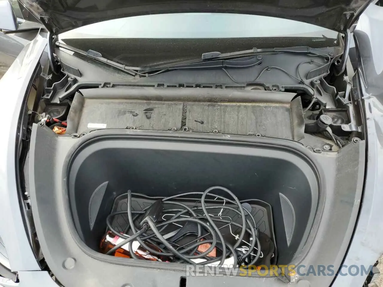 13 Photograph of a damaged car 5YJYGDEF1MF249045 TESLA MODEL Y 2021
