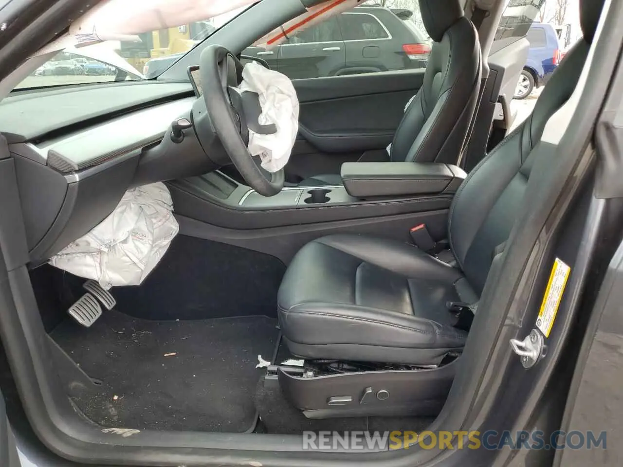 7 Photograph of a damaged car 5YJYGDEF1MF249045 TESLA MODEL Y 2021