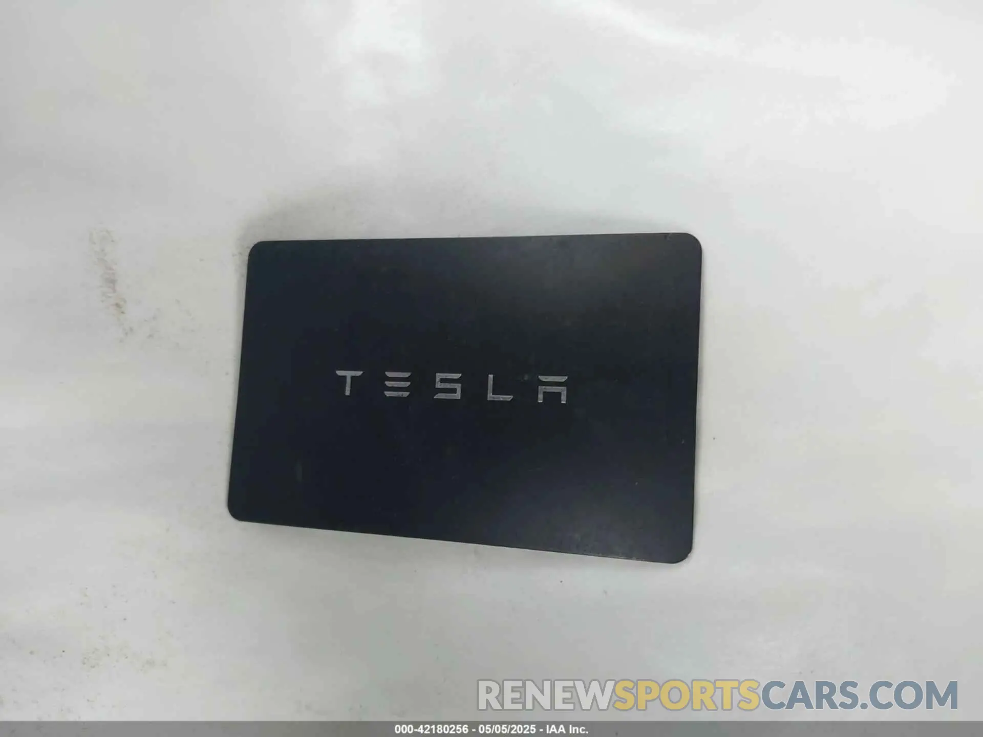 11 Photograph of a damaged car 5YJYGDEF1MF251359 TESLA MODEL Y 2021