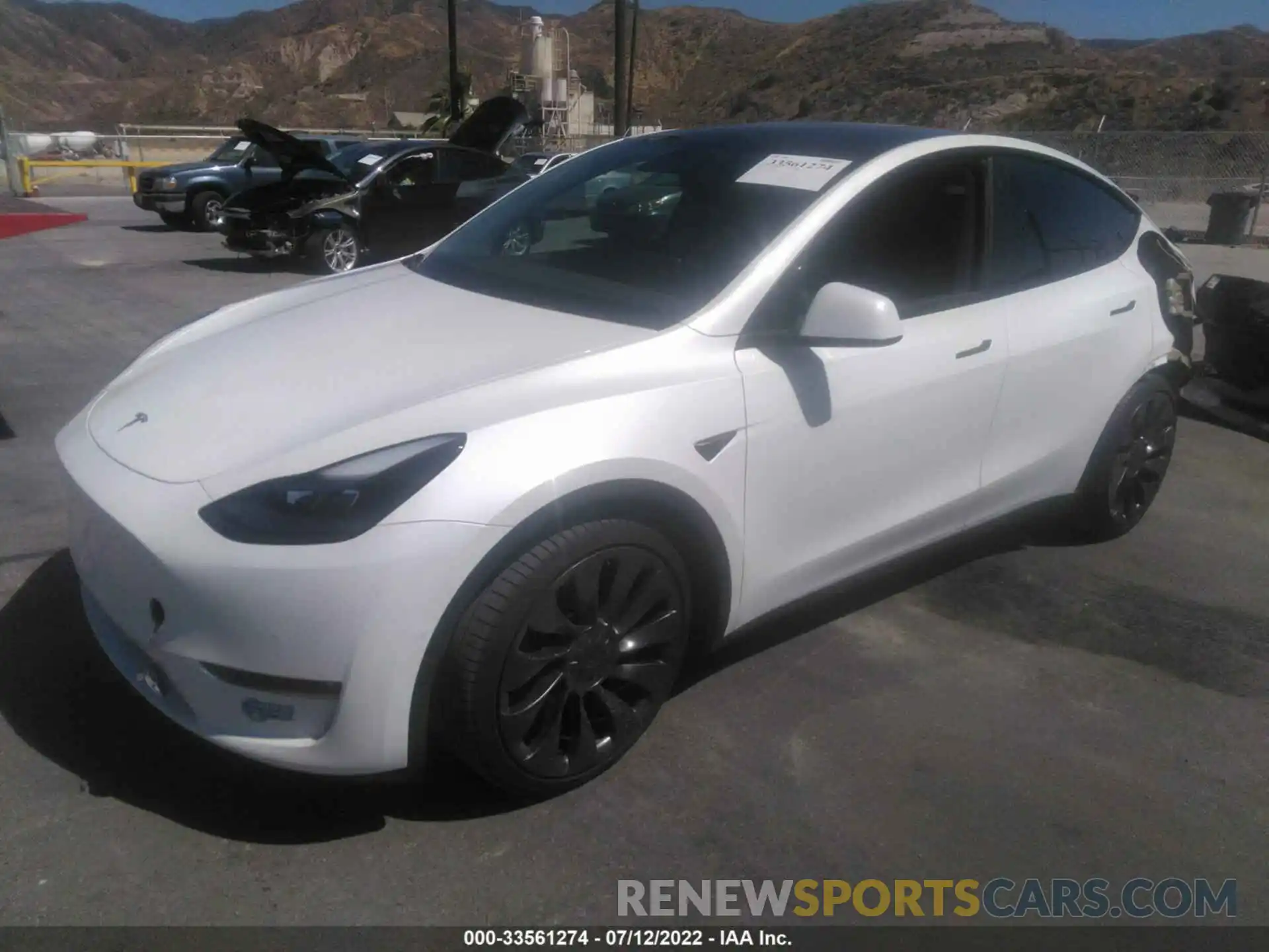 2 Photograph of a damaged car 5YJYGDEF1MF257727 TESLA MODEL Y 2021