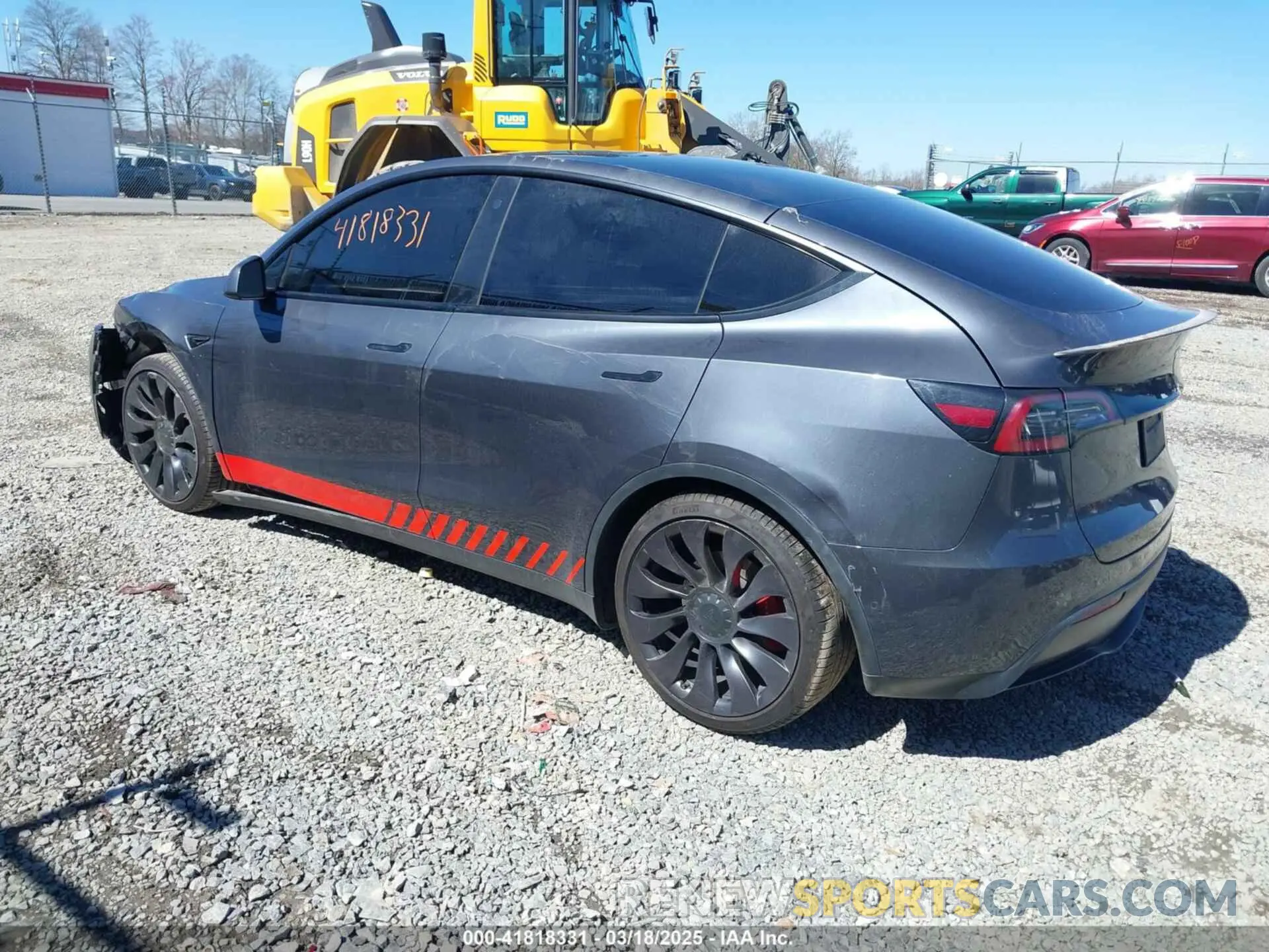 3 Photograph of a damaged car 5YJYGDEF1MF268405 TESLA MODEL Y 2021