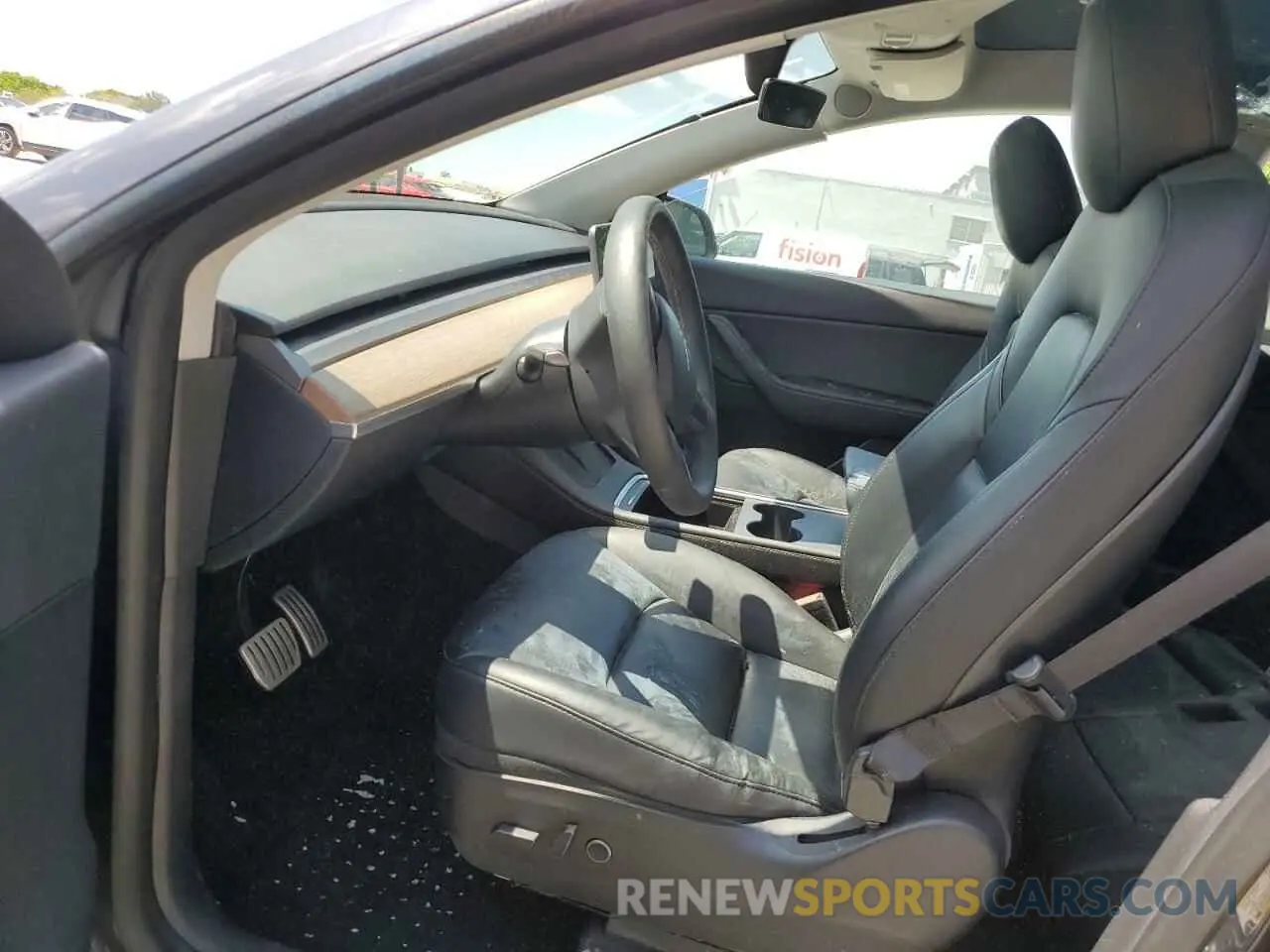 7 Photograph of a damaged car 5YJYGDEF1MF269294 TESLA MODEL Y 2021