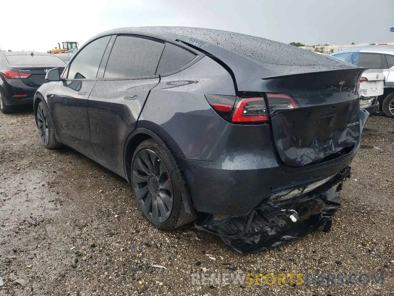 3 Photograph of a damaged car 5YJYGDEF2MF081450 TESLA MODEL Y 2021