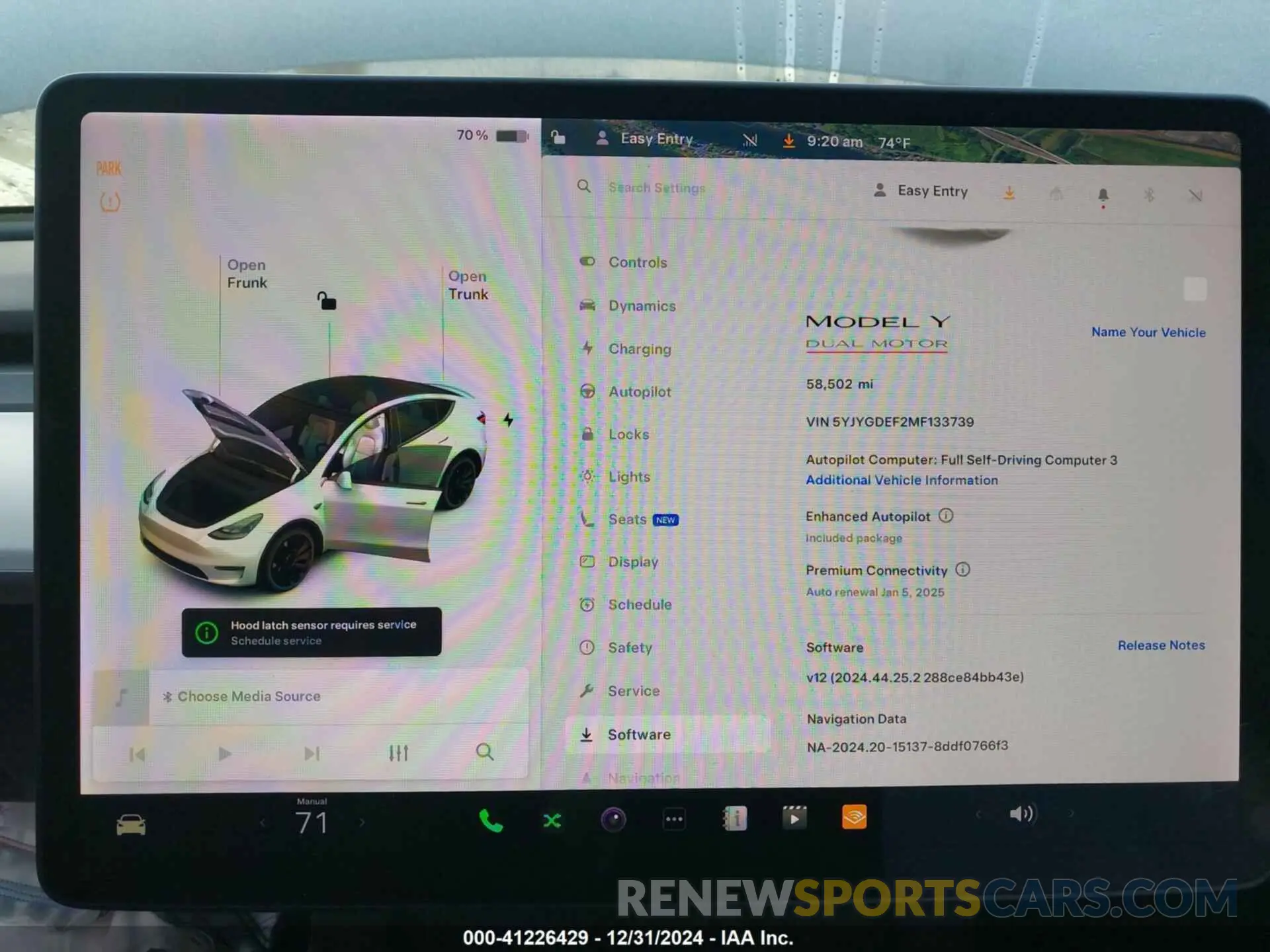 17 Photograph of a damaged car 5YJYGDEF2MF133739 TESLA MODEL Y 2021